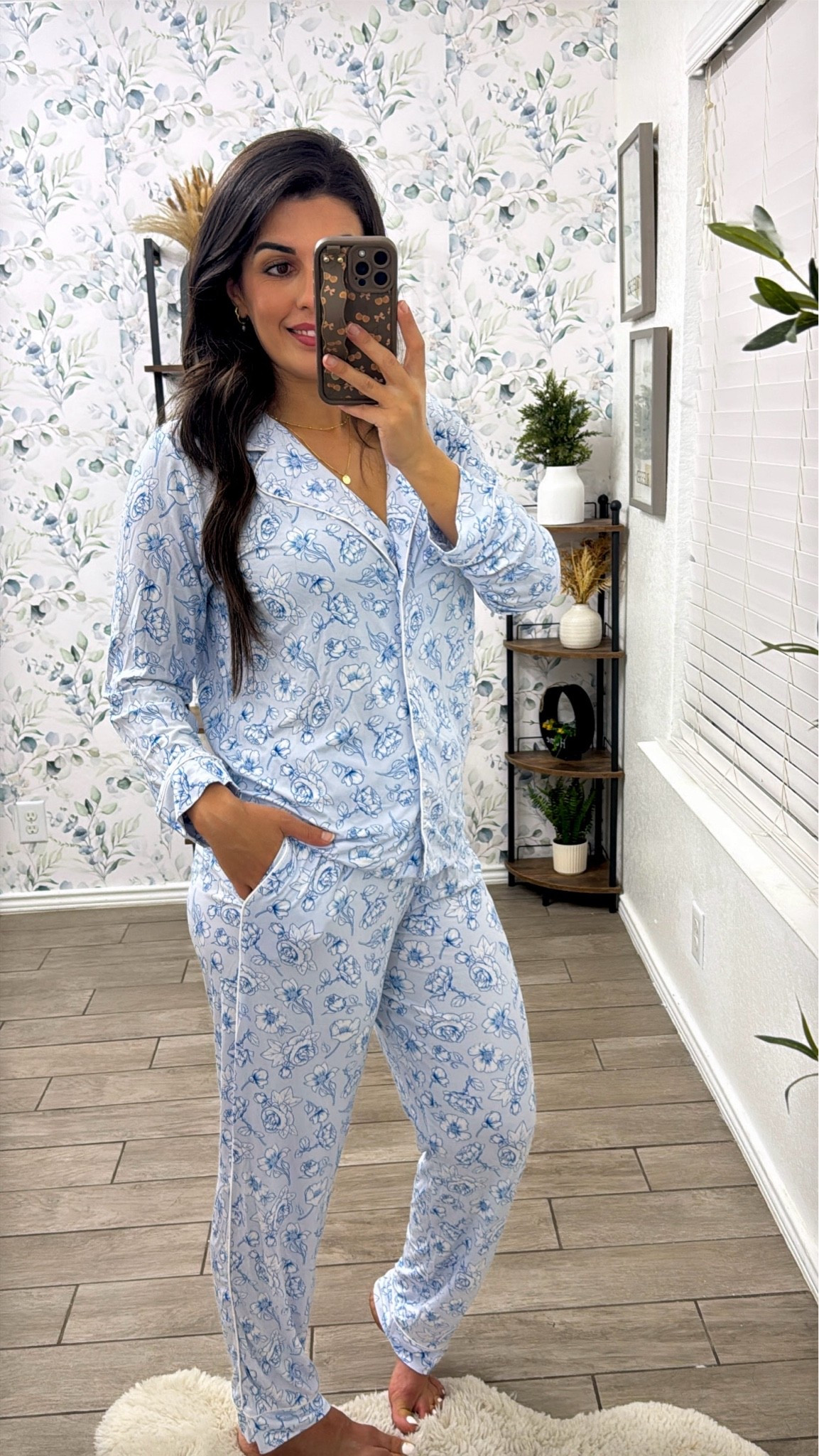 @Tiny Jams Pyjamas set So soft& comfy 😍 wearing a size S

#gifted #Pyjamas

#LTKootd #LTKselfcare #LTKmorningroutine