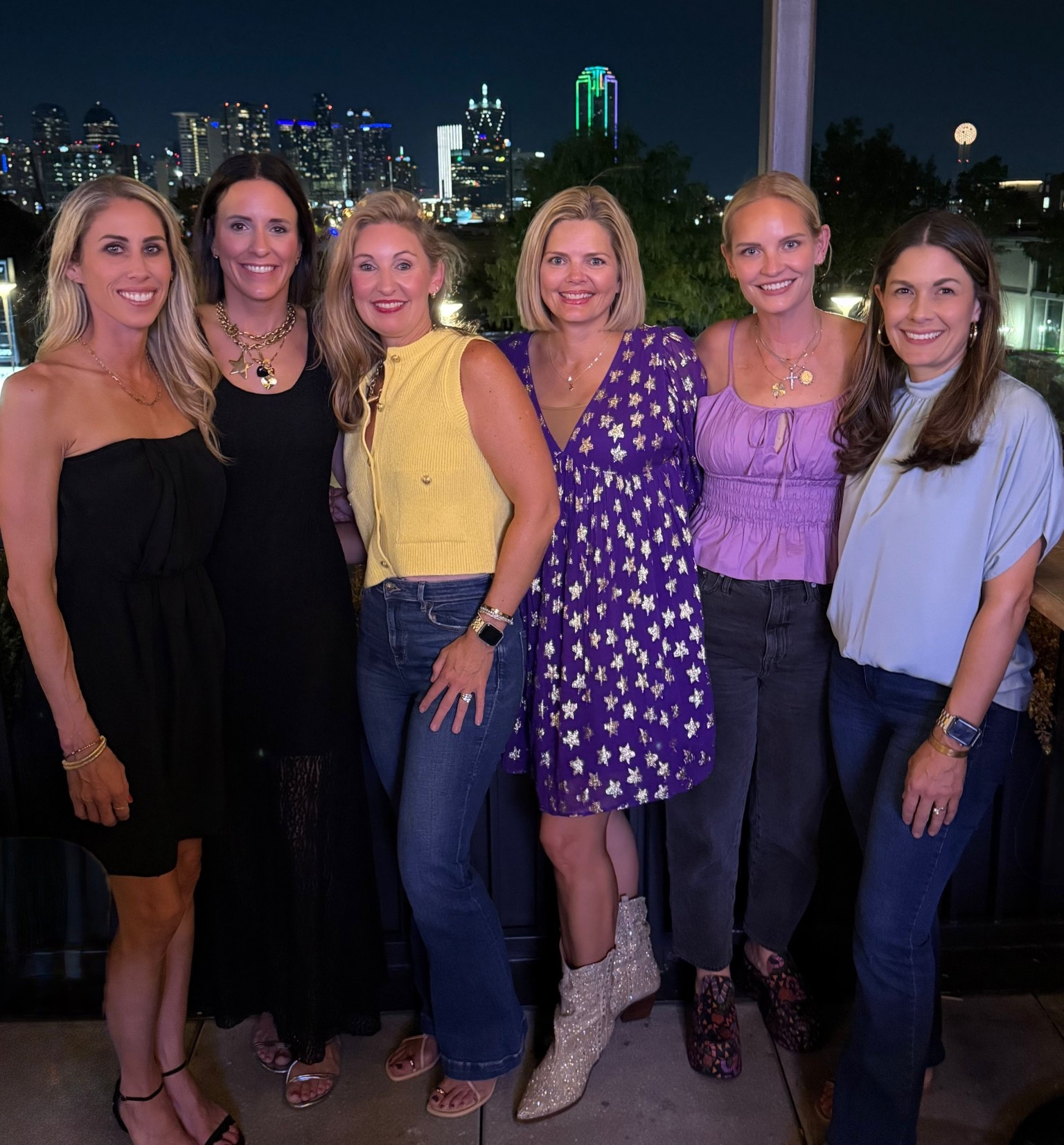 the best throw on and go dress is on sale! it’s comfortable and people won’t believe you when you tell them where it’s from! 

#LTKFallSale #LTKOver40 #LTKFindsUnder50