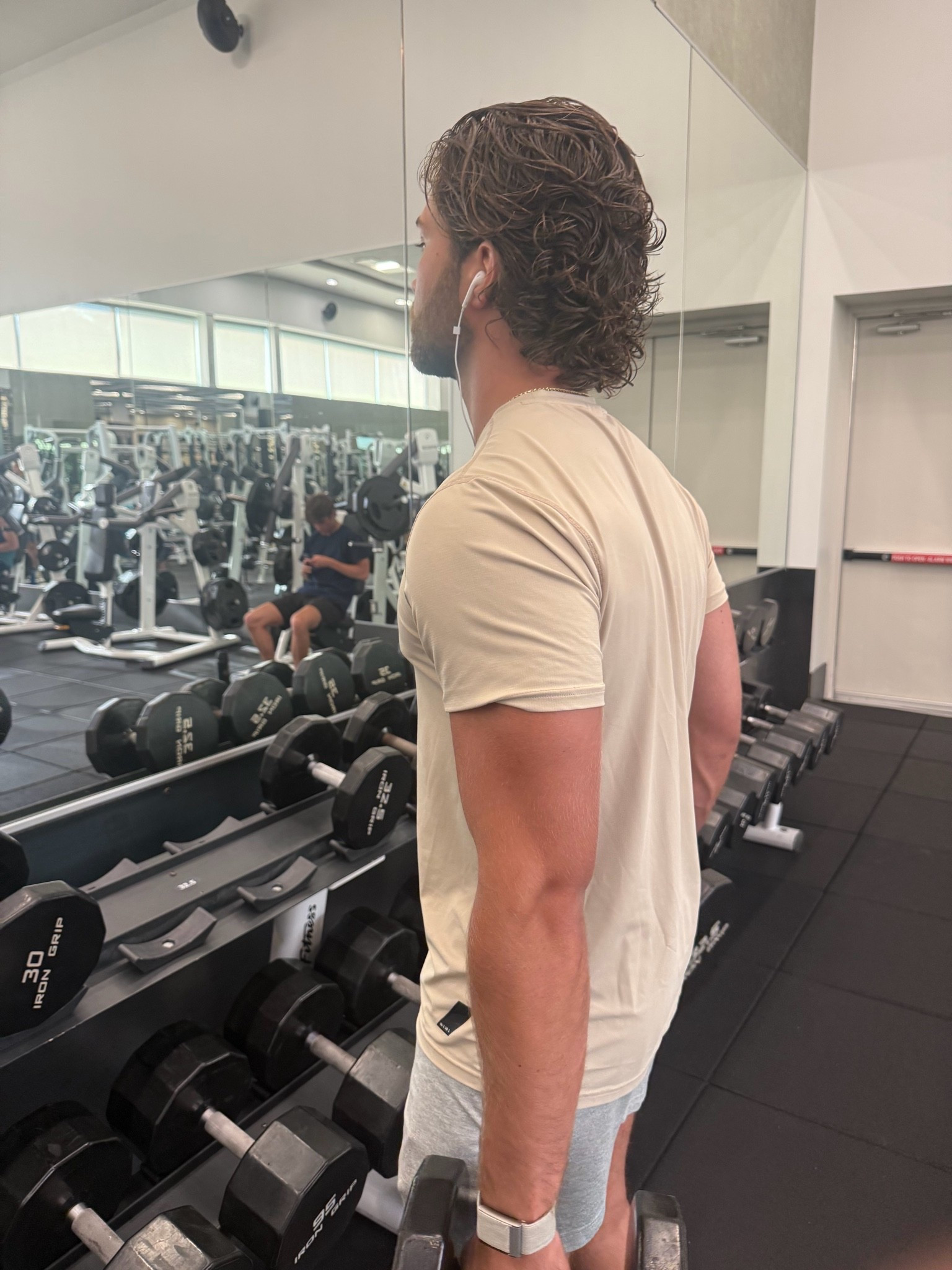 Workout mode: On 💪🏻

#LTKfitnessgoals #LTKMens #LTKActive
