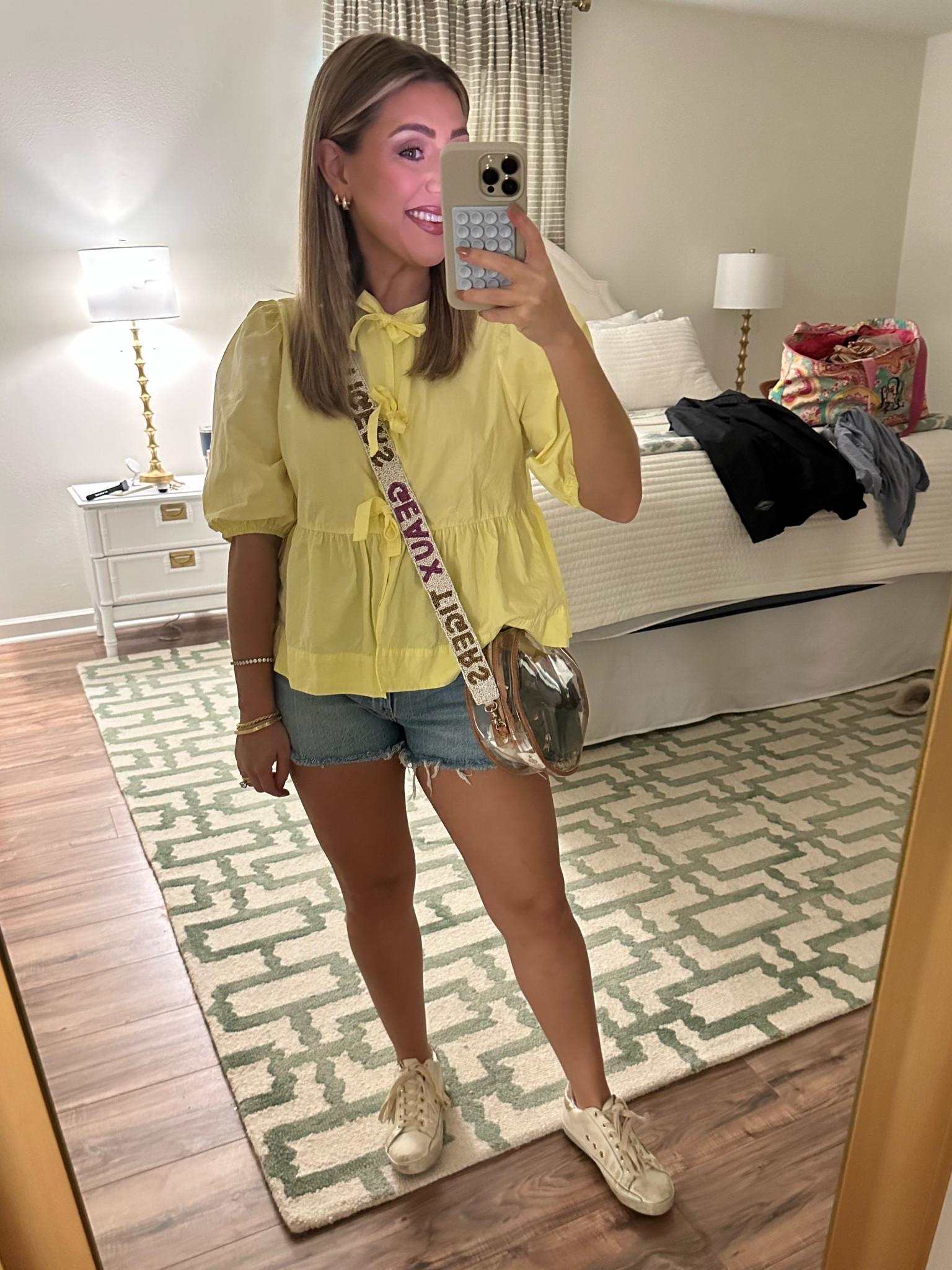 I love this super simple #gameday fit! 

Top is Amazon— I sized up one to a Medium for a little bit more of a roomy fit. The top is incredible! Very lightweight and breathable with plenty of coverage. Ties stay tied all day with no problem. 

Also wearing my favorite denim shorts from #abercrombie. Wearing size 27. 

#collegegameday #secfootball #sec #secgameday #lsu #lsugameday #gamedayfit #gamedayoutfit #footballl
