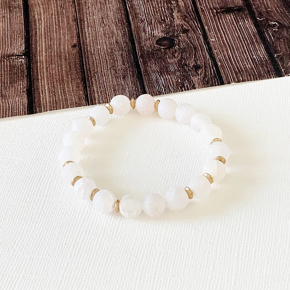 Beach Bracelet Collection :: Lizbeth Natural Stone - White Quartz | Baubles & Bits