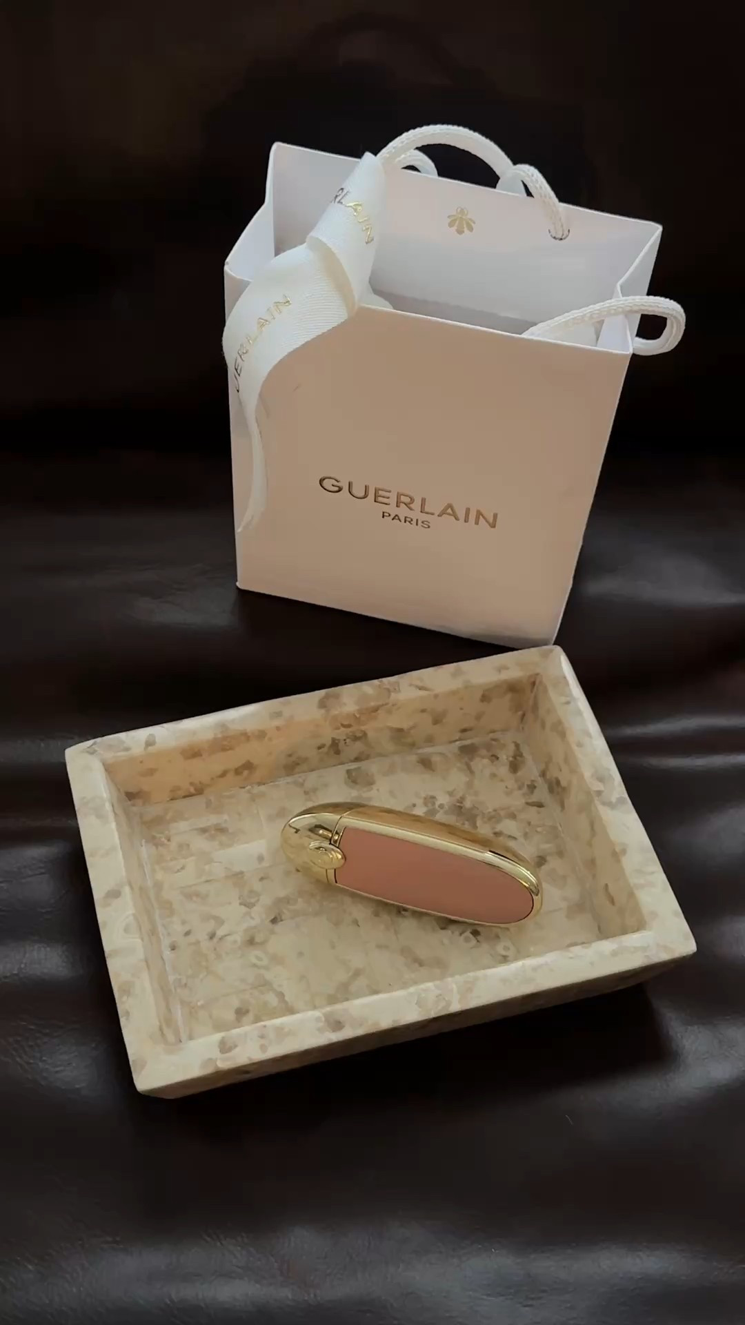 Guerlain lipstick case - shade 521