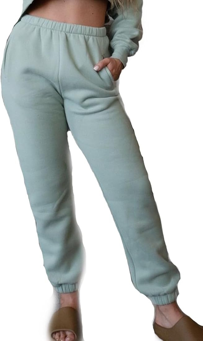 TIC TOC Women’s Soft Fleece Oversized Sweatpants Casual Essential High Waisted Jogger Pants wit... | Amazon (US)