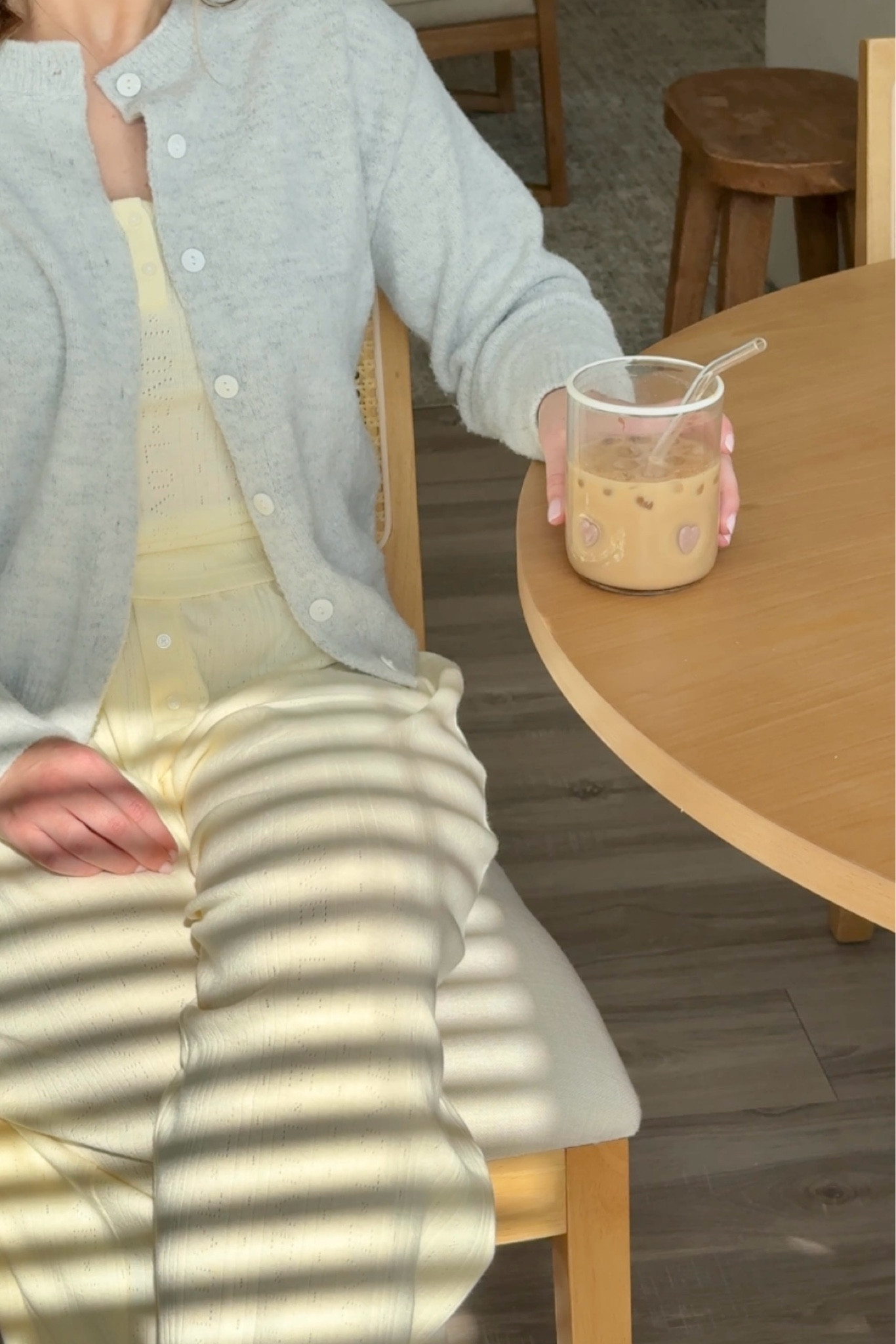 loving this yellow pj/lounge set for spring 💛