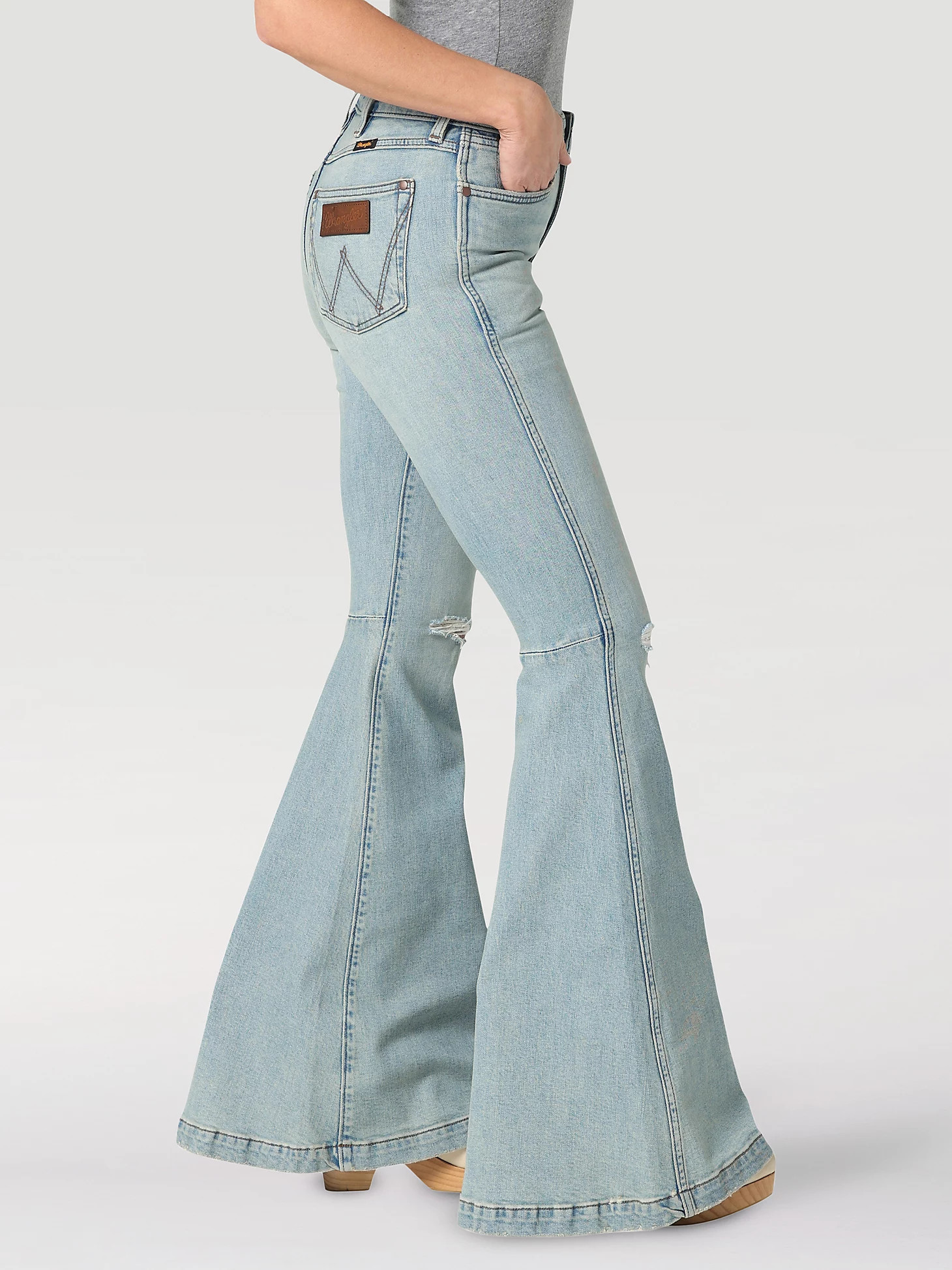 Women's Wrangler Retro Premium High Rise Destructed Trumpet Flare Jean in Aubrey | Wrangler