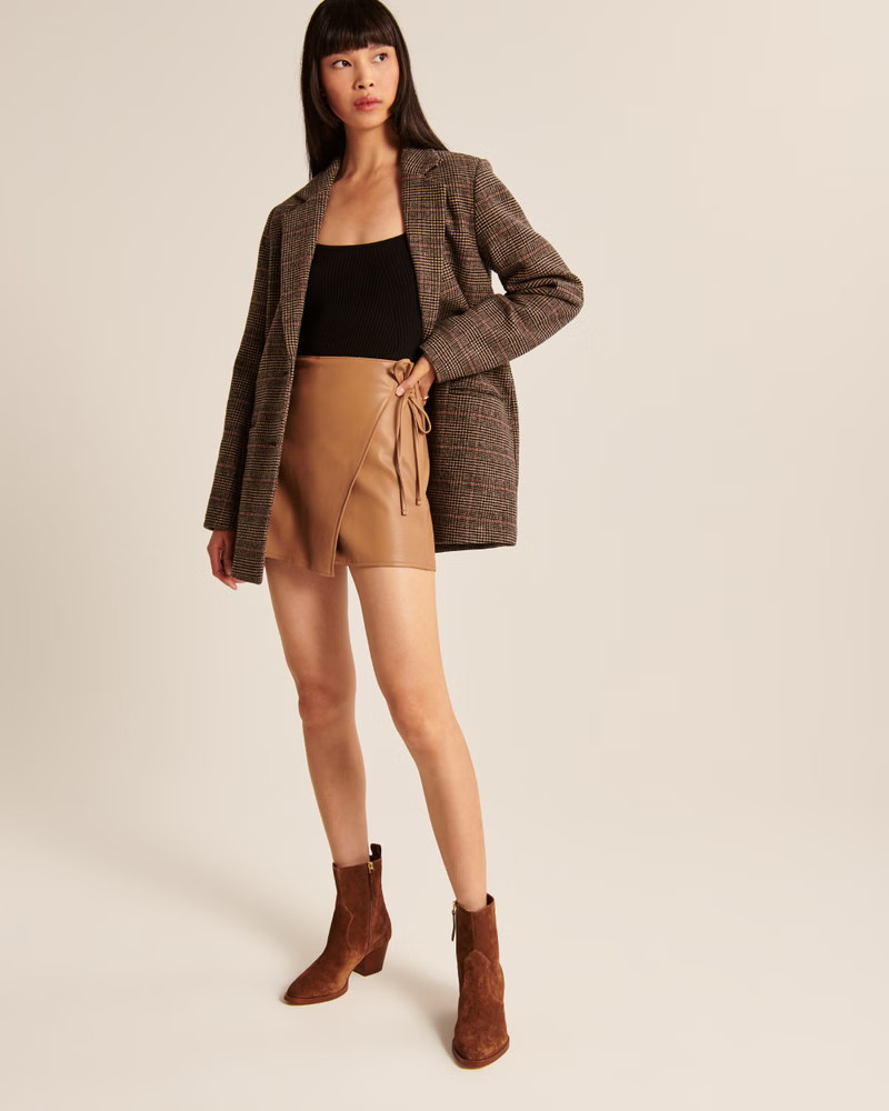 Women's Long-Sleeve Squareneck Sweater Bodysuit | Women's Tops | Abercrombie.com | Abercrombie & Fitch (US)