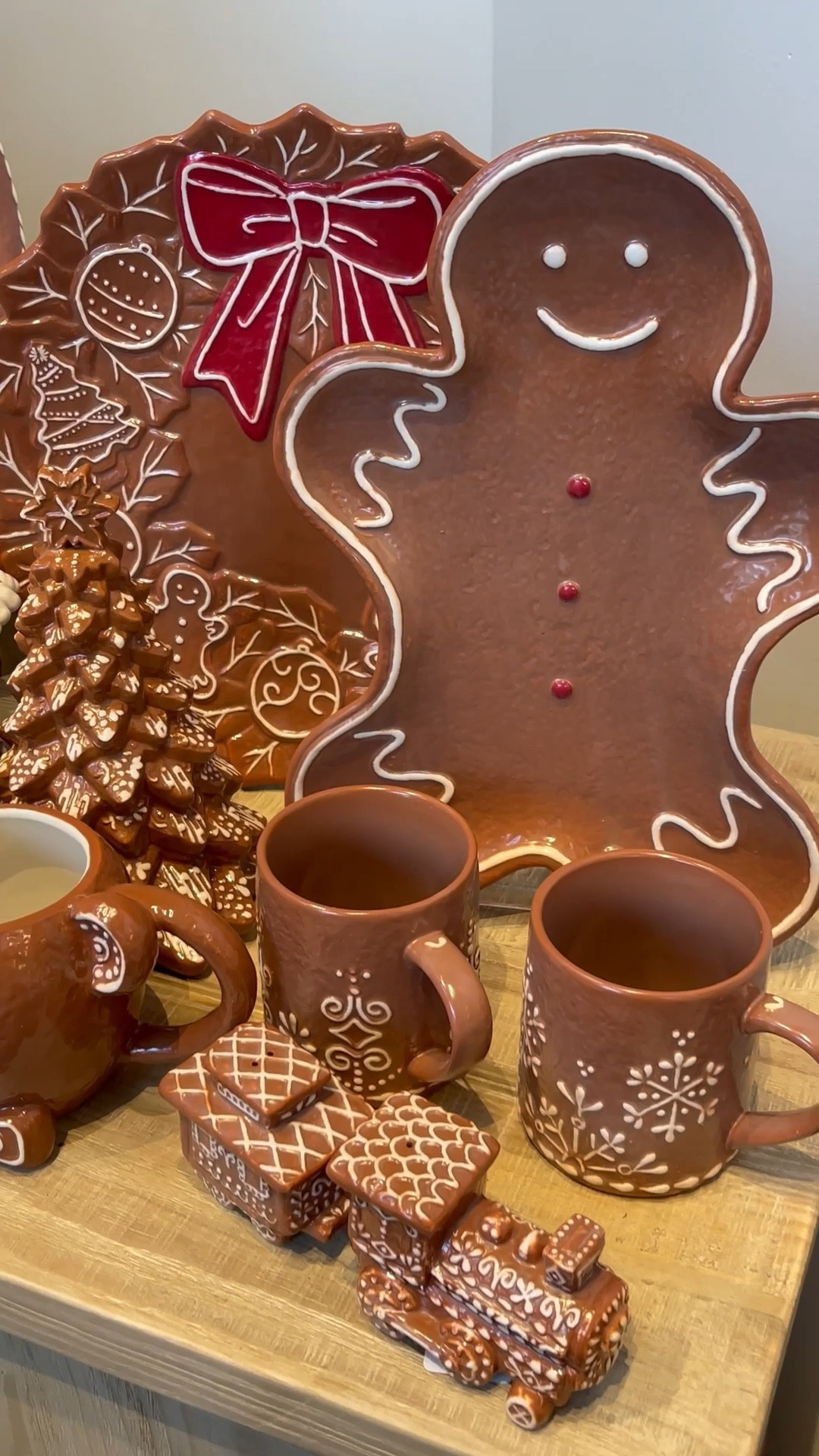 Gingerbread themed! 

#LTKHoliday #LTKCyberWeek #LTKHome