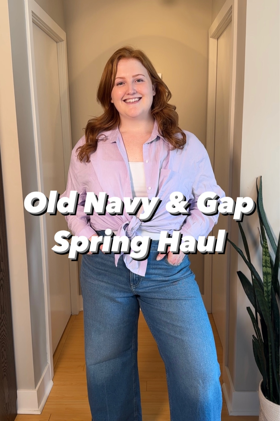 I decided to pick up a few items from Old Navy and the Gap for this spring and I’m so happy with my choices #boyfriendshirt #gapjeans #whitesneakers