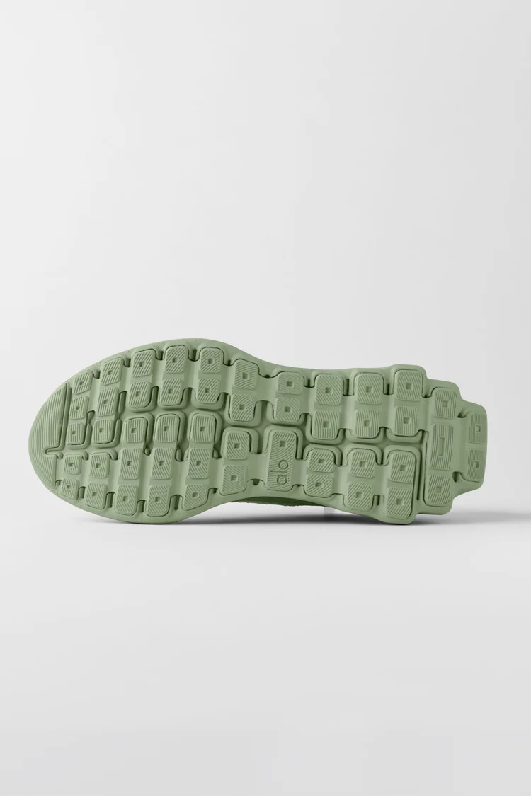 ALO Runner (Unisex) | Alo Yoga