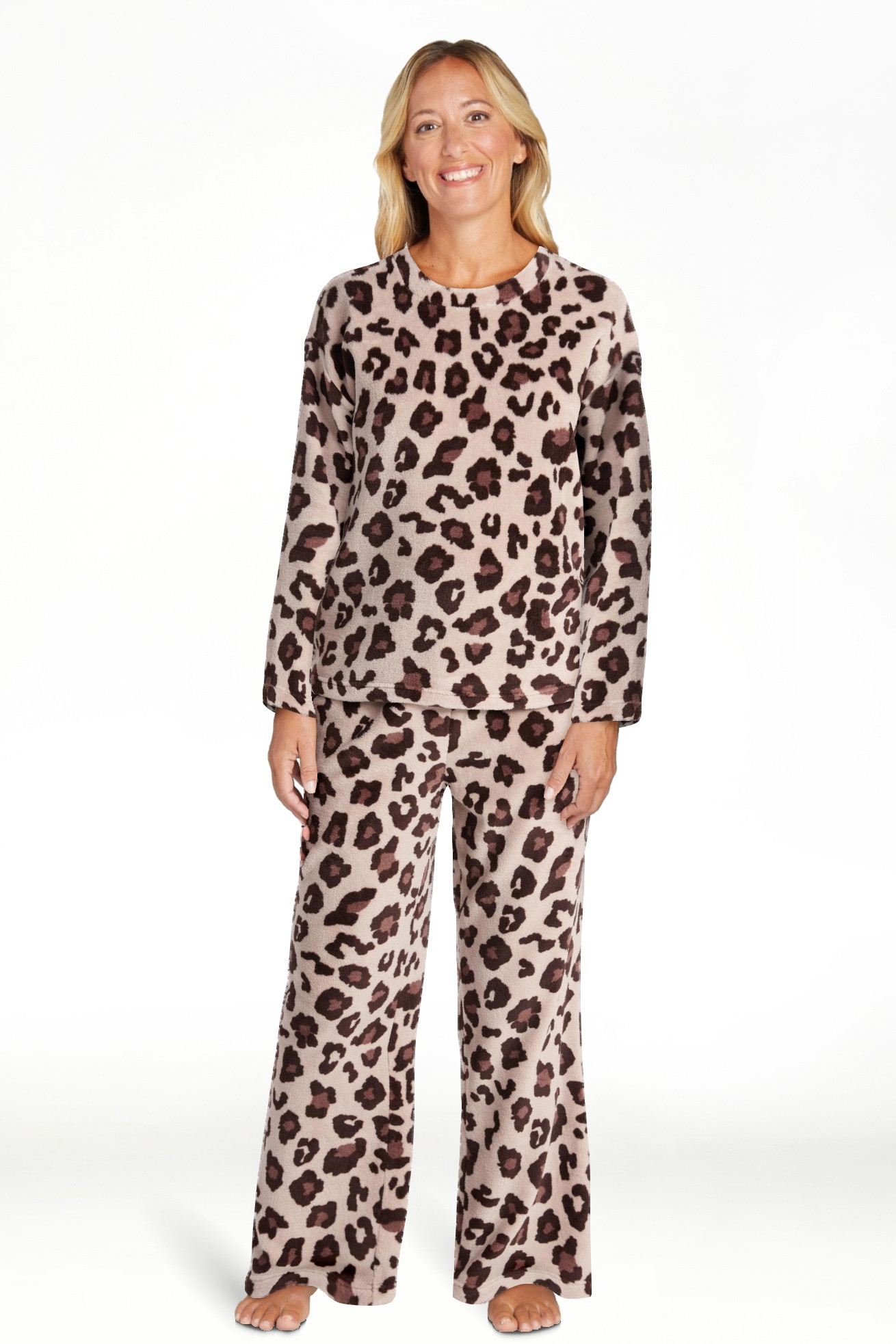 Joyspun Women's Folded Giftable Plush Long Sleeve Top and Pants Pajamas Set, 2-Piece, Sizes S-3X | Walmart (US)