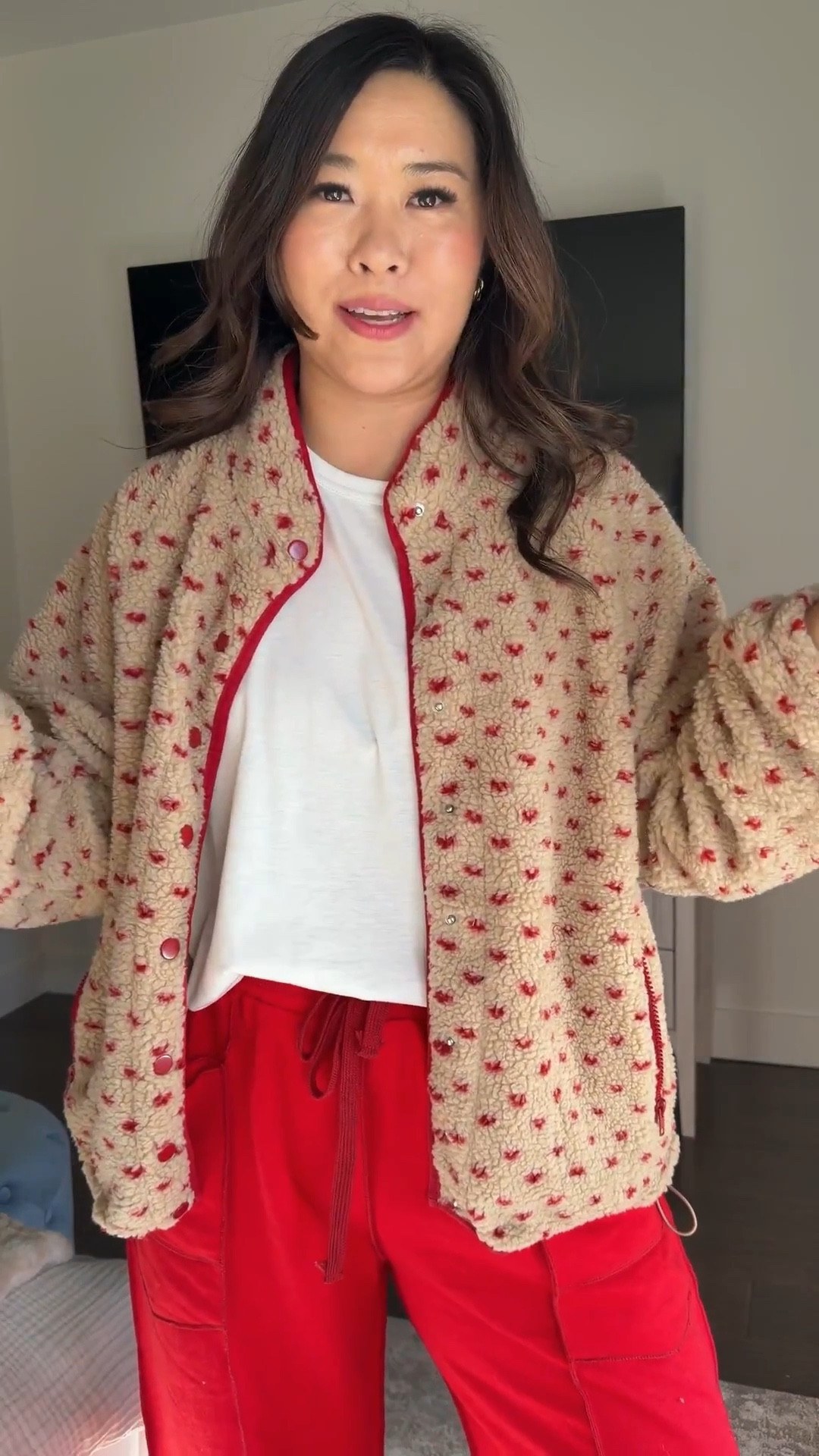 Amazon / Walmart Outfit
White Tee: Medium
Sherpa Jacket: Large
Barrel Sweats: Medium 

amazon fashion, walmart fashion, trendy outfit, Valentine’s Day jacket, women’s fashion, mom style, heart jacket, red pants, valentines casual outfit, valentines look 

#LTKootd #LTKHoliday #LTKSeasonal