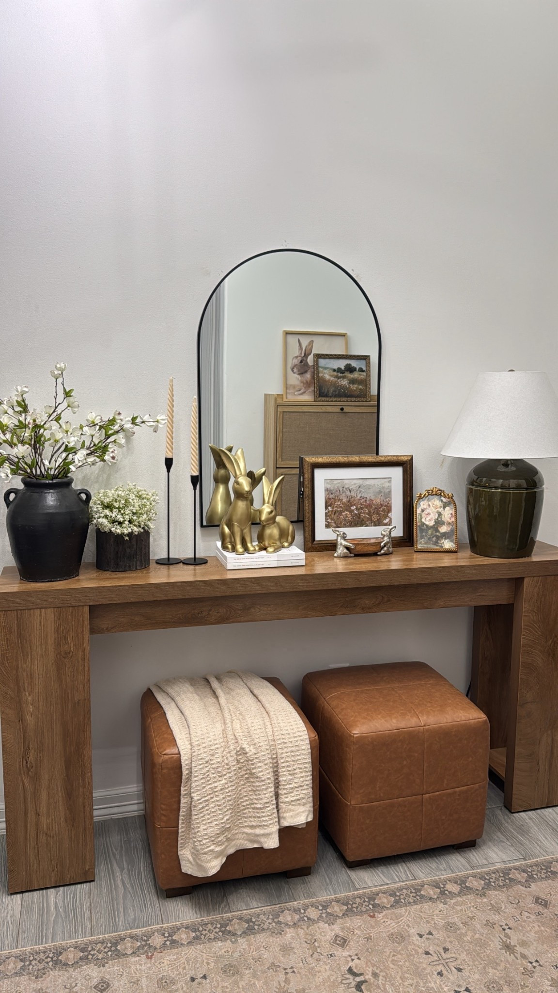 Entryway Console Table🌷

#LTKSeasonal #LTKhome #LTKsalealert