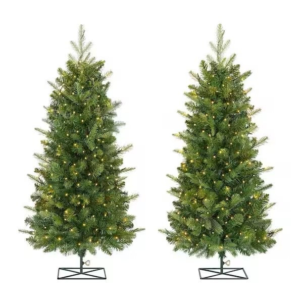 My kids are obsessed with our viral Grand Duchess Twinkling Lights tree 🎄✨
This 2-pack of the 3-ft version (same tree!) is on a MAJOR sale right now.

I grabbed one for the boys’ room and one for Margot’s room for next year — $25 TOTAL 🤯
Perfect size for bedrooms, playrooms, or anywhere you want a little Christmas magic without the bulk!

#LTKFindsUnder50 #LTKSaleAlert #LTKHoliday