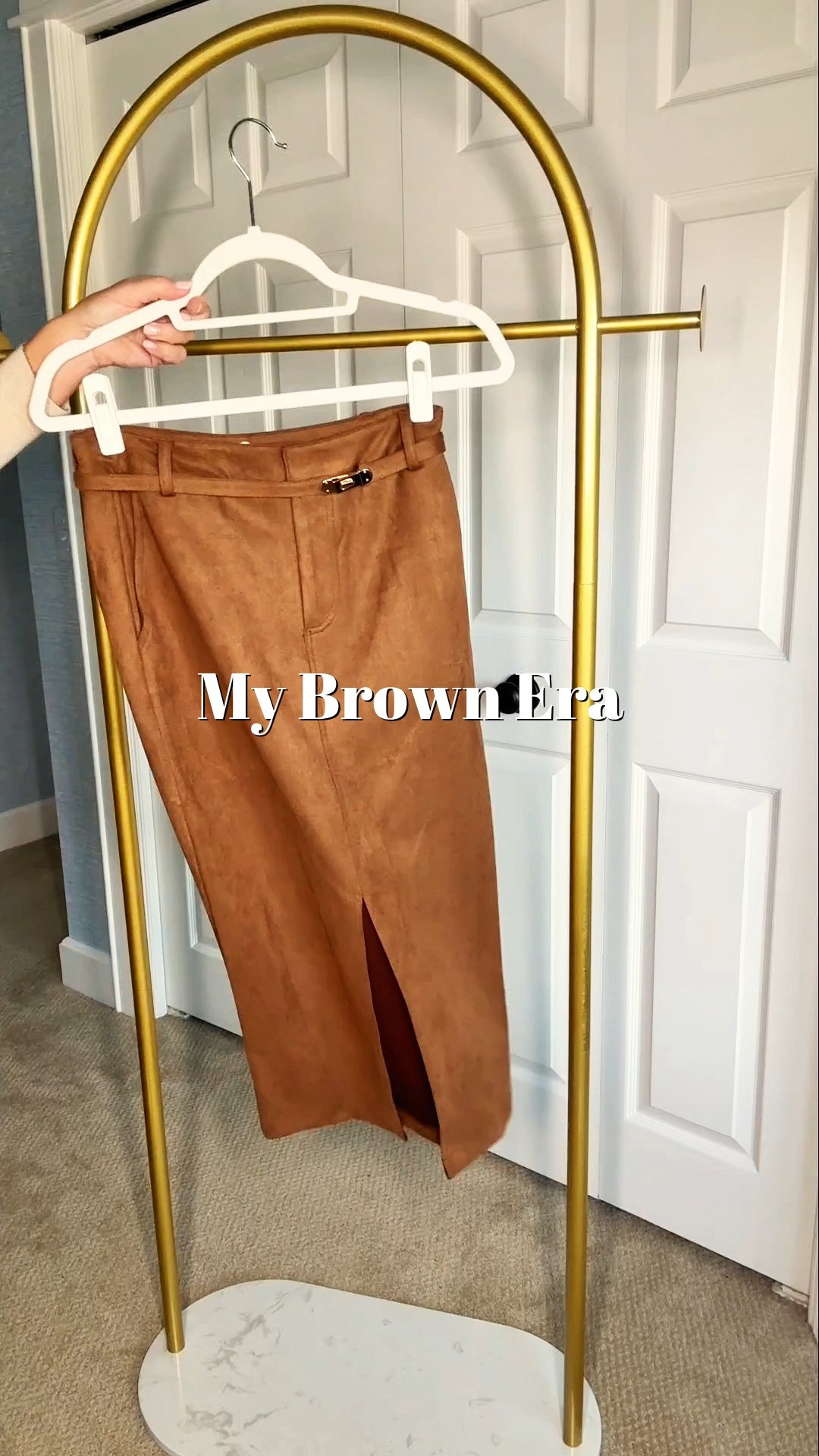 If Taylor Swift can have HER eras, then I have mine and right now it's my BROWN ERA.

I can't get enough brown these days.  
See how I'm styling everything and tell me your fav ☺️
 

 

#LTKStyleTip