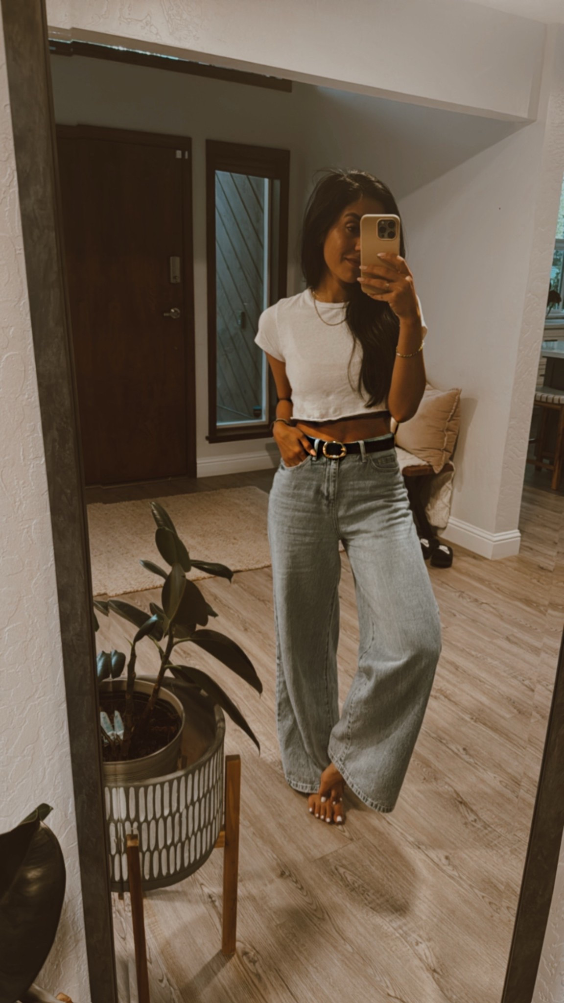  BASIC “must haves”

#LTKSaleAlert #LTKStyleTip #LTKFindsUnder50