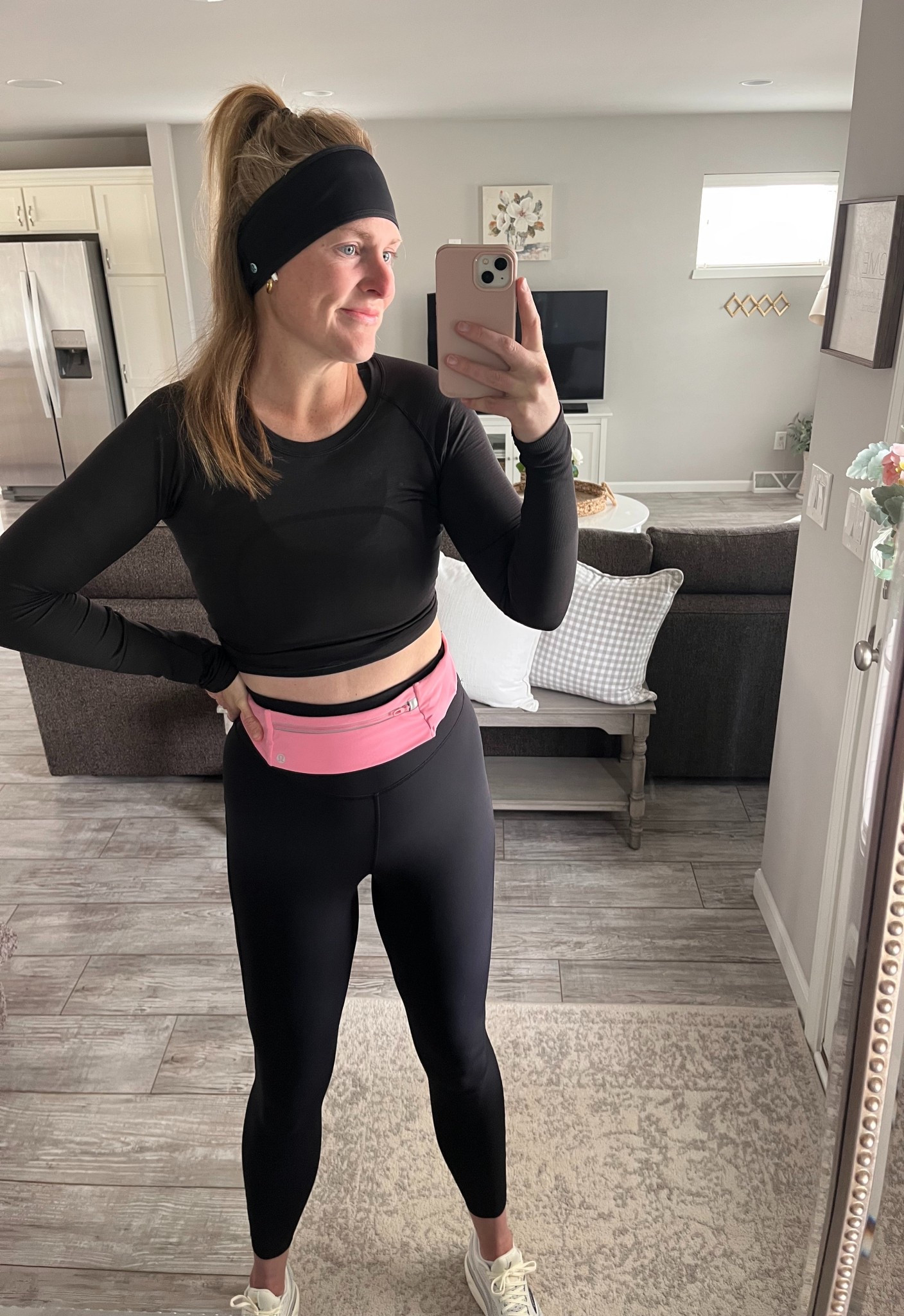 Sunday run outfit! 


#LTKfitnessgoals #LTKootd #LTKActive