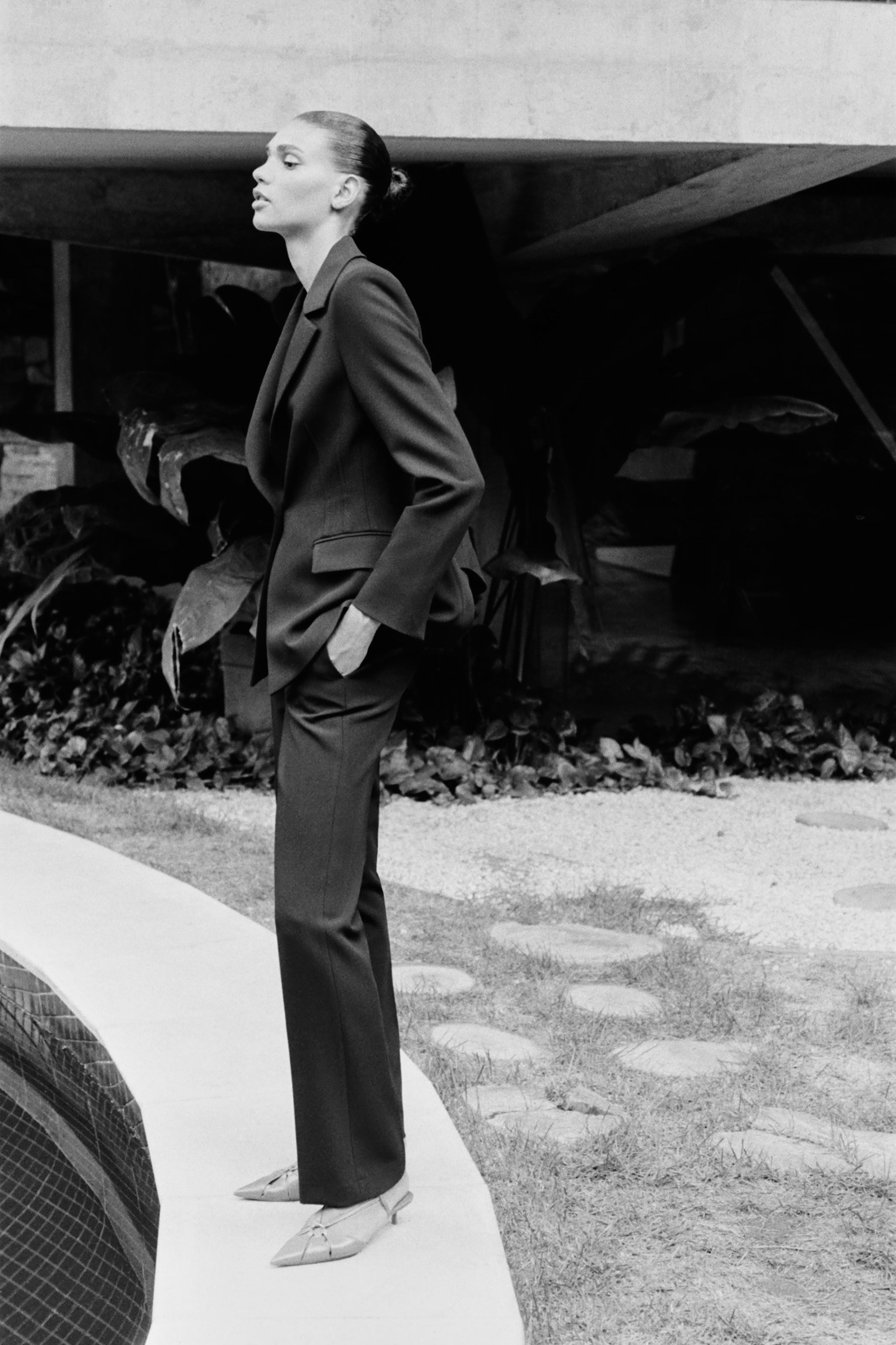 FLARED TROUSERS | Zara UK