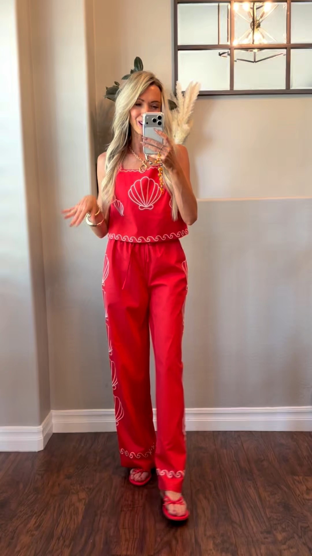 Summer Outfits! 
Use my code TRACY15 for 15% off.
#summeroutfits #weekendoutfits #vacationoutfits #ad
@shopavara