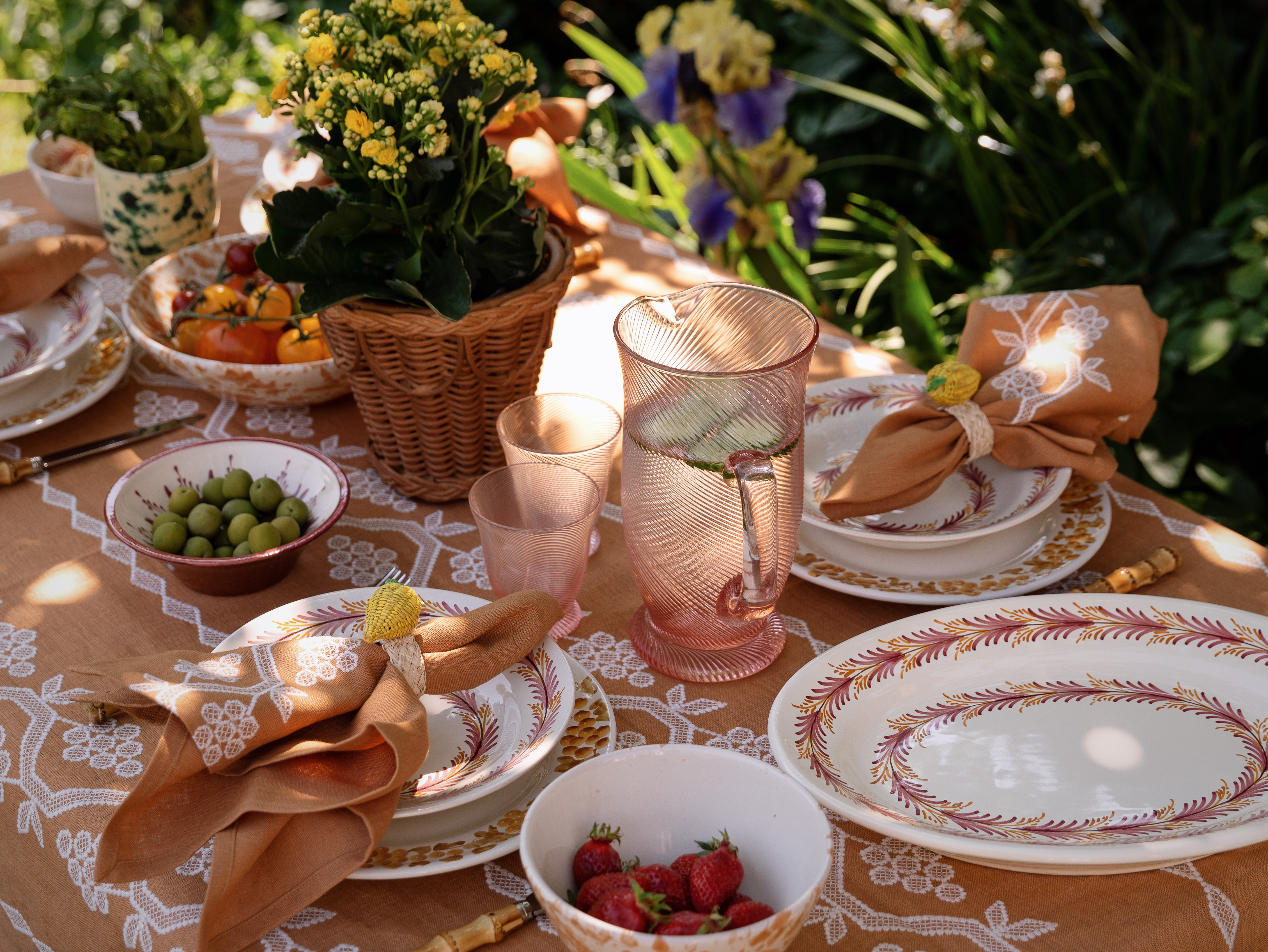 A layered Summer tablescape from my garden

#LTKsummer #LTKhome