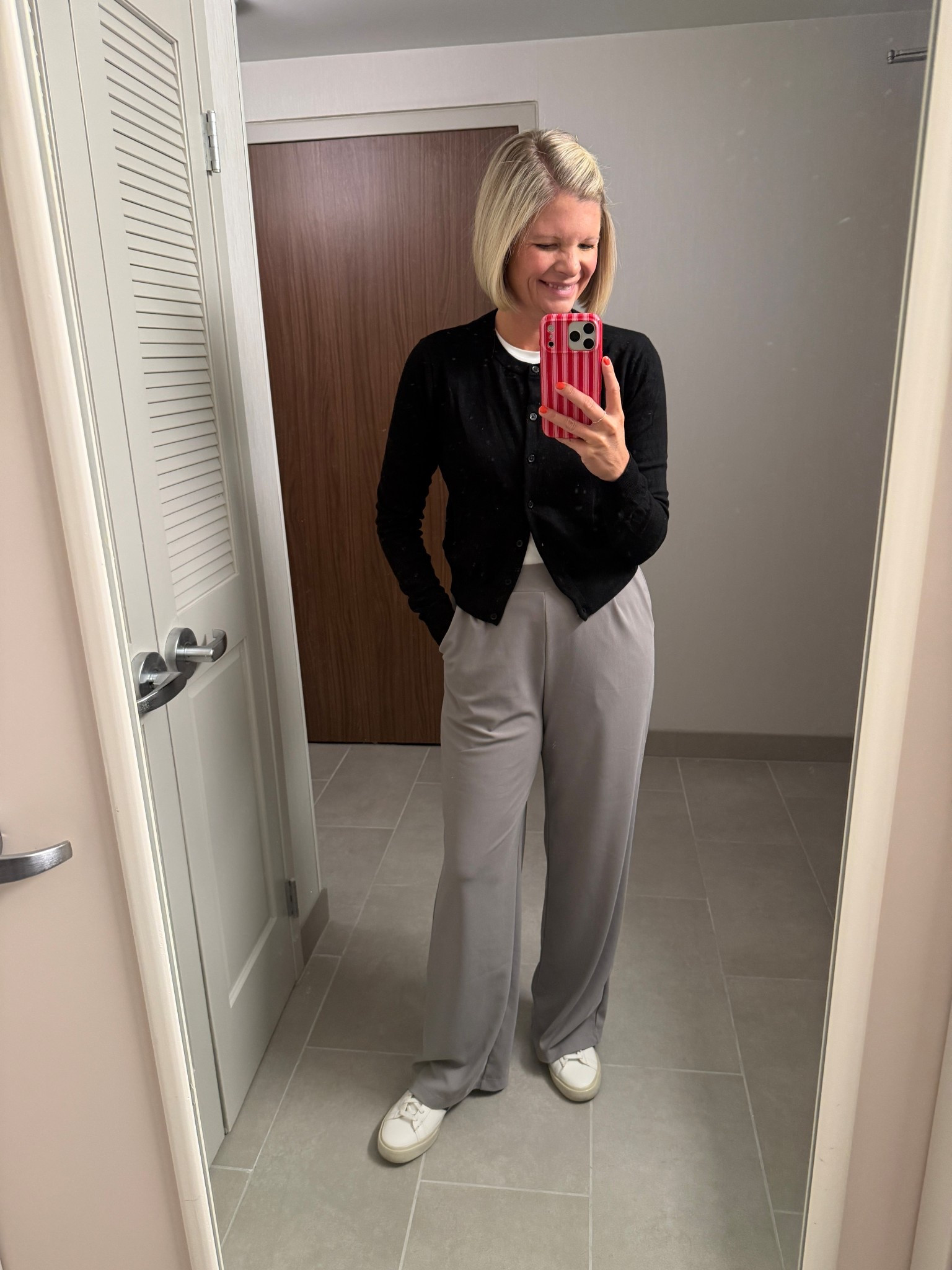 Grey wide leg elastic waist trousers TTS
White long sleeve tshirt TTS
Black fine knit cardigan TTS

#LTKWorkwear #LTKMidsize #LTKOver40