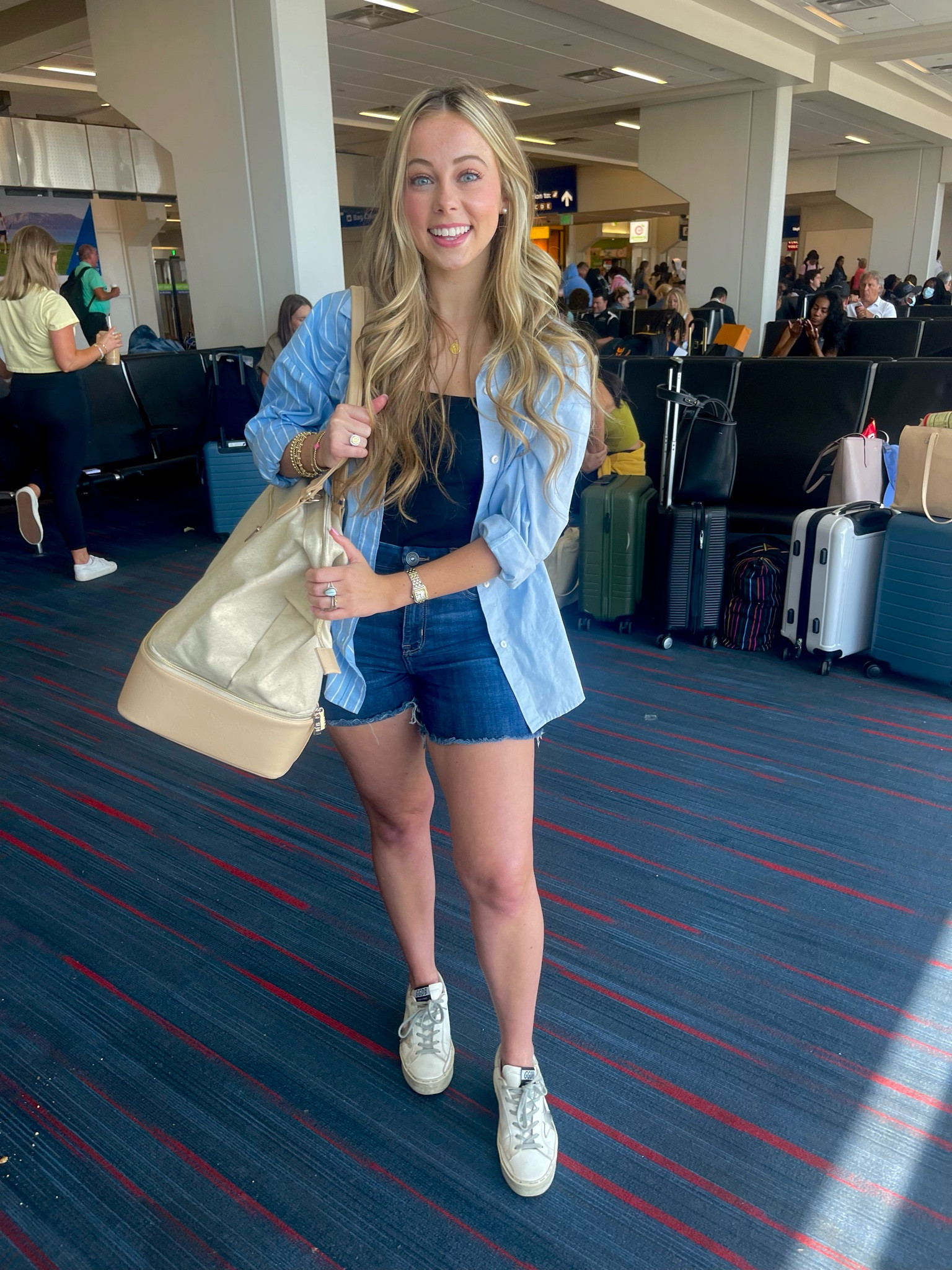 Best travel tote ever! The Beis Weekender!!! 

#LTKFind #LTKunder100 #LTKtravel