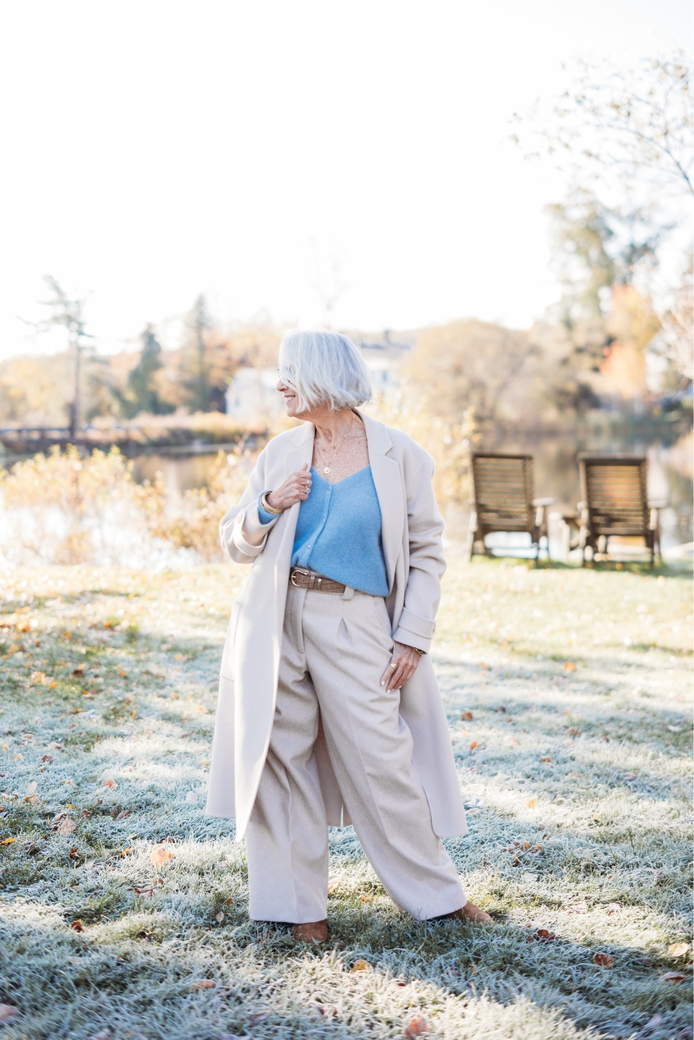 And this Thursday it’s sky blue and winter white with @sezane 

#LTKstyletip #LTKSeasonal #LTKshoecrush