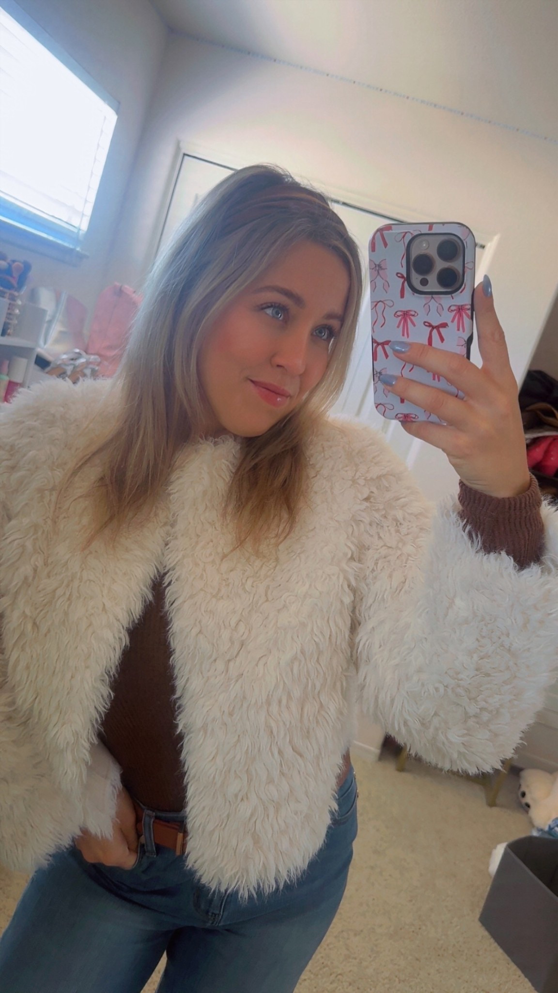 White shaggy coat
White fur coat
White fur jacket
Winter fashion 
Purple raspberry lip oil


#LTKU #LTKdayinmylife #LTKMidsize