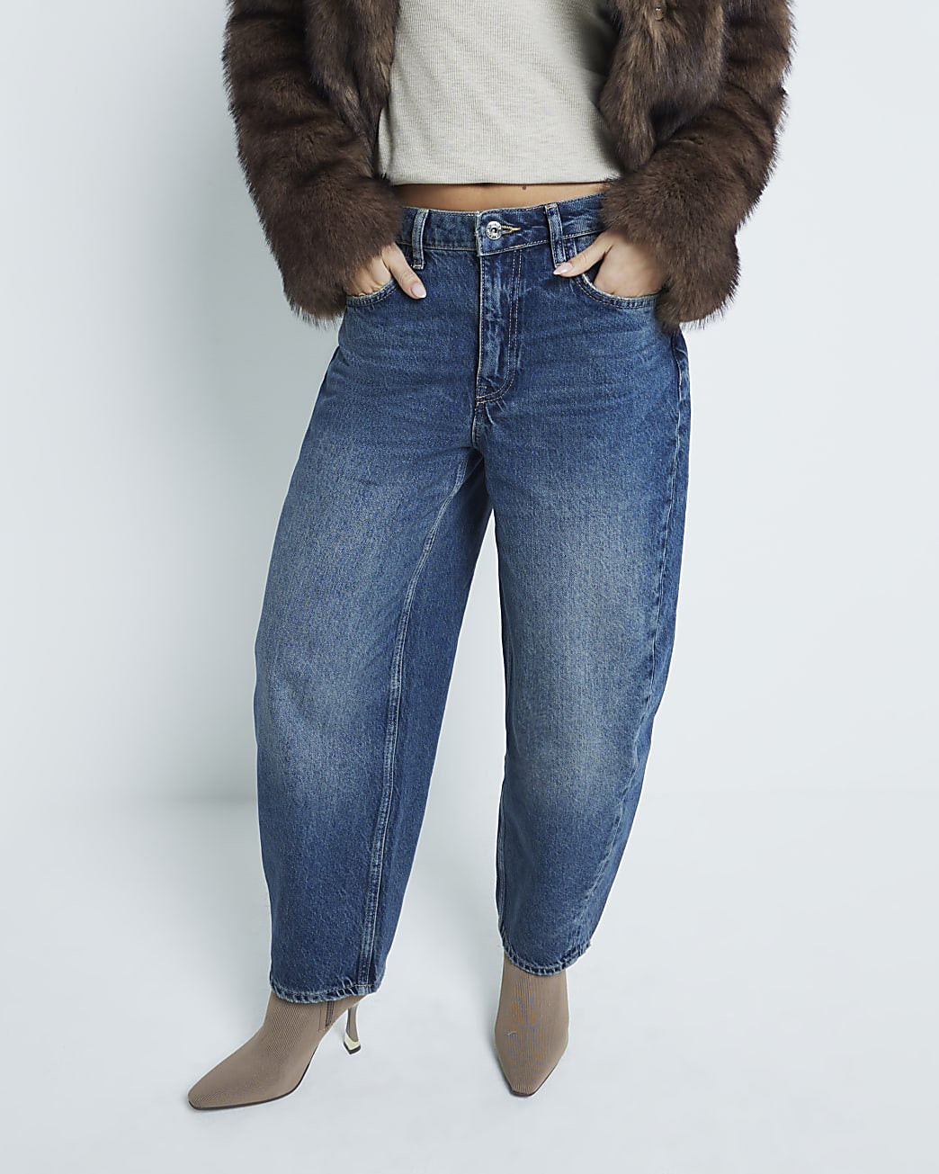 Petite Blue barrel Seamed Jeans | River Island UK & IE