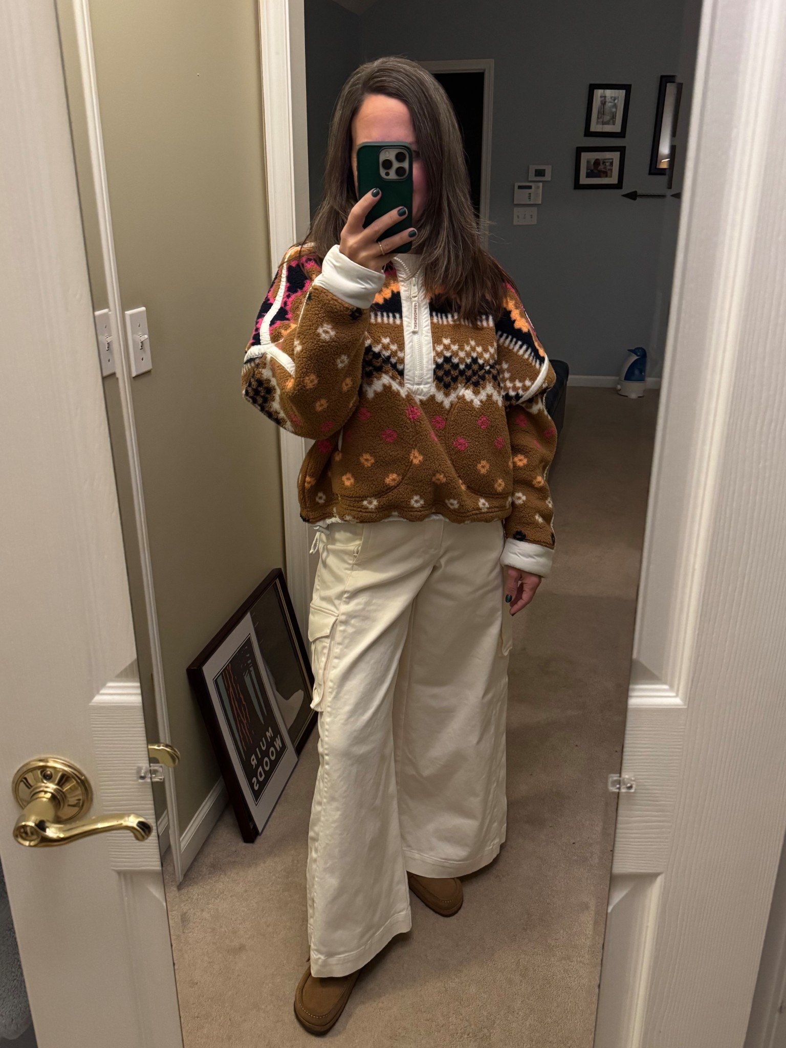 It’s Alo day for twelve days of LTK and I’m sharing my fav Alo cargo pants. Styled with my Free People high pile fleece and Birkenstocks. 

#LTKSeasonal #LTKHoliday #LTKootd