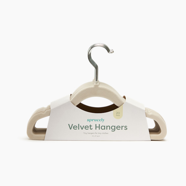 Non-Slip Velvet Hangers | Babylist