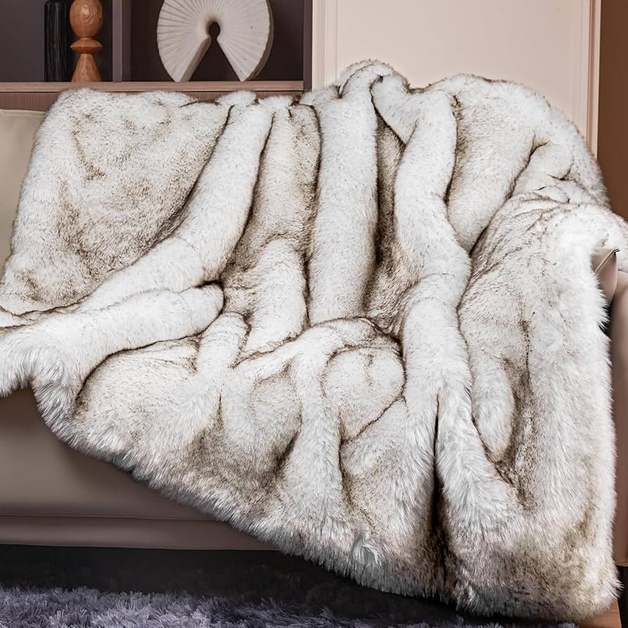 Touchat 1000GSM Faux Fur Throw Blanket, Super Thick Warm Cozy Heavy Blankets for Couch Bed Sofa, ... | Amazon (US)