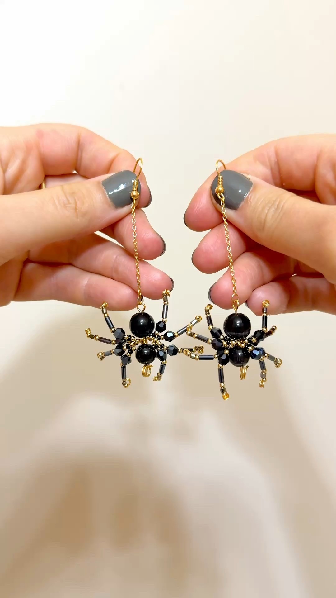 DIY bead + wire spider earrings🕷️

#LTKFindsUnder50 #LTKHalloween #LTKSeasonal