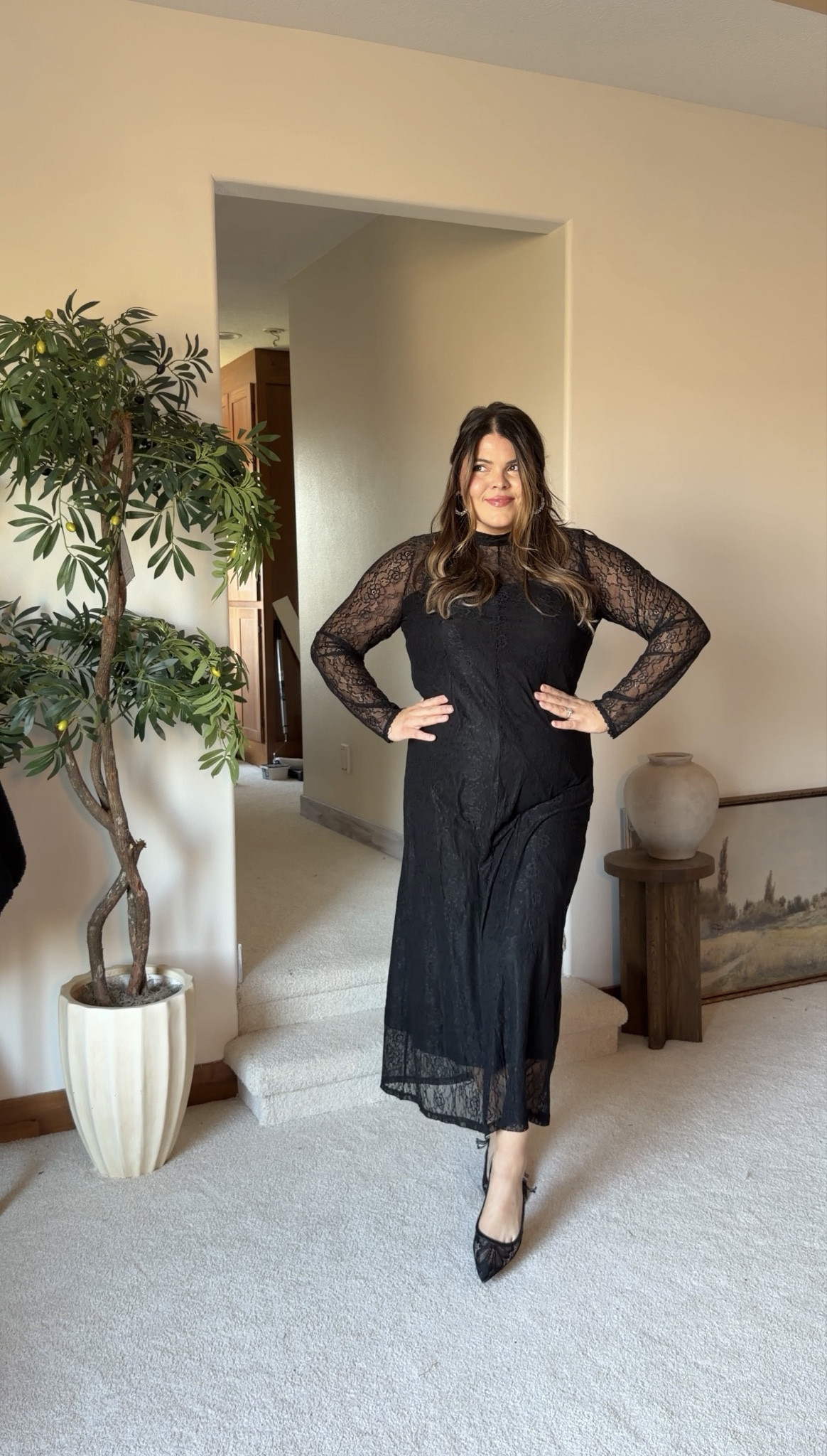 All black holiday outfit - this lace dress is 10/10 and lays so nice over your tummy booty and thighs!!

Fall outfit, Christmas party, holiday party, Thanksgiving, winter outfit 

#LTKHoliday #LTKMidsize #LTKmomlife