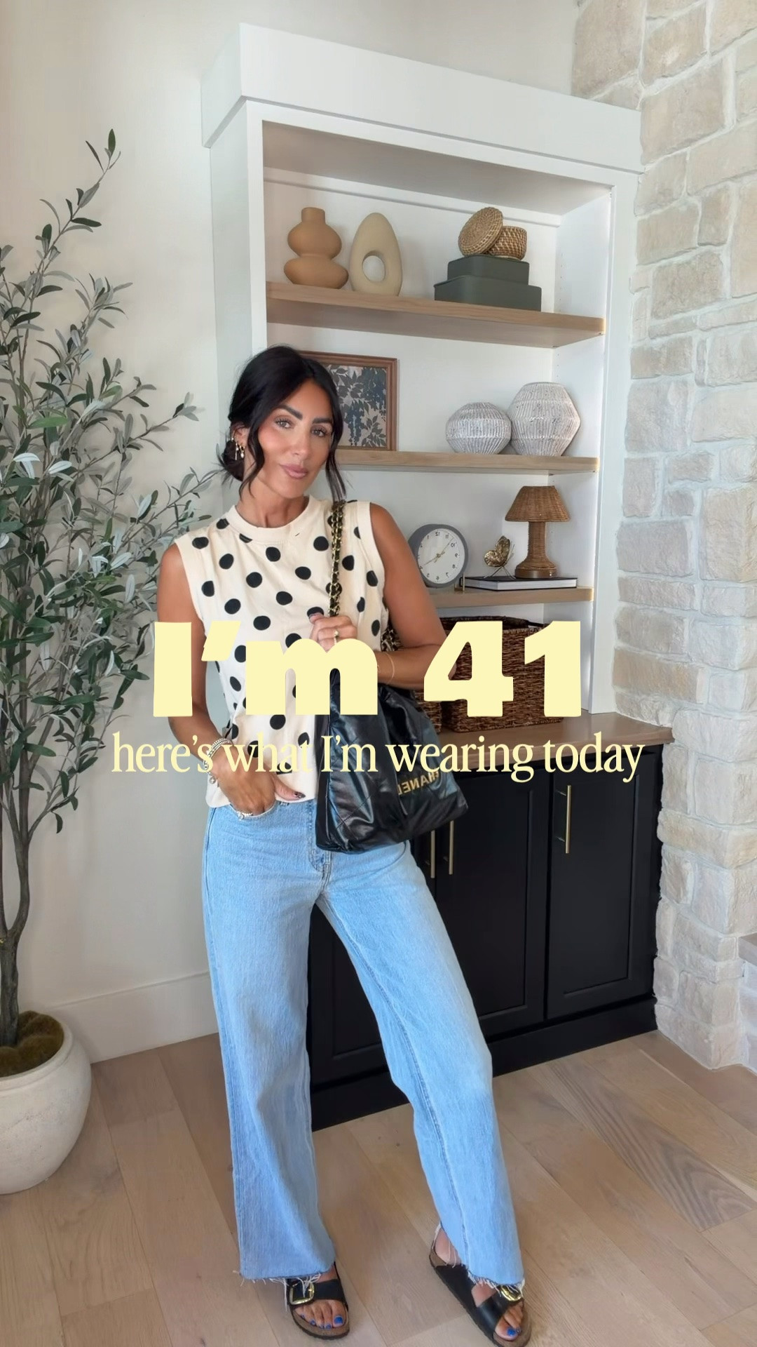 Outfit of the day as a 41 year old mom 
Size small top and size 4 regular jeans 
(Top is part of a set)

#LTKootd #LTKgrwm #LTKOver40