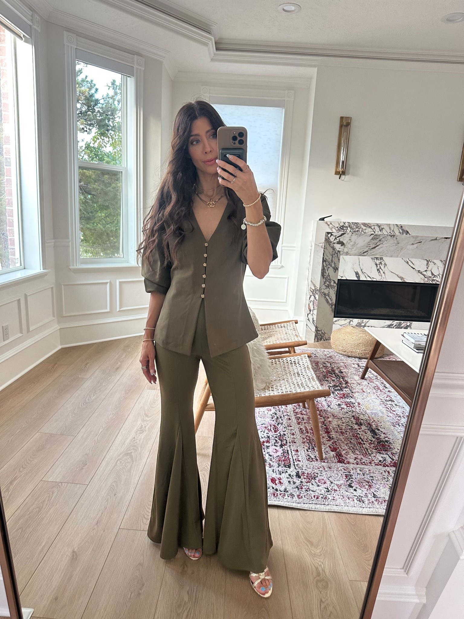 I have the size xs in both top and bottoms runs tts! 

#LTKSeasonal #LTKFindsUnder100 #LTKFindsUnder50