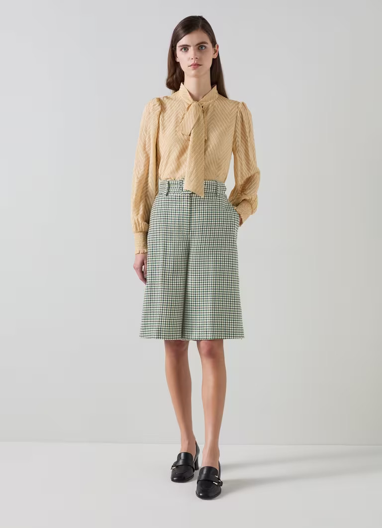 Daphne Cream & Green Tailored Short | L.K. Bennett (UK)