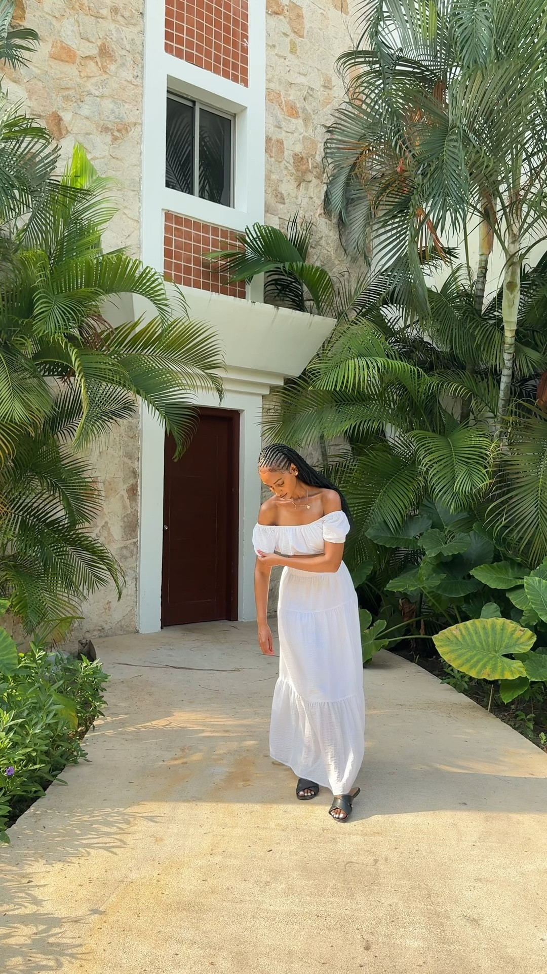 Vacation outfit Inspo 🇲🇽 



#photoshoot #torontophotoshoot #contentday #stylereels #fashionreel #outfitreel #stylereel  #reelfashion #outfitreel #ootdreel #fashionstylereels #dailyreels #torontostyle #ootd #fashionblogger #instafashion #ootdfashion #outfit #outfitoftheday #fashionista  

#LTKstyletip #LTKVideo #LTKSeasonal