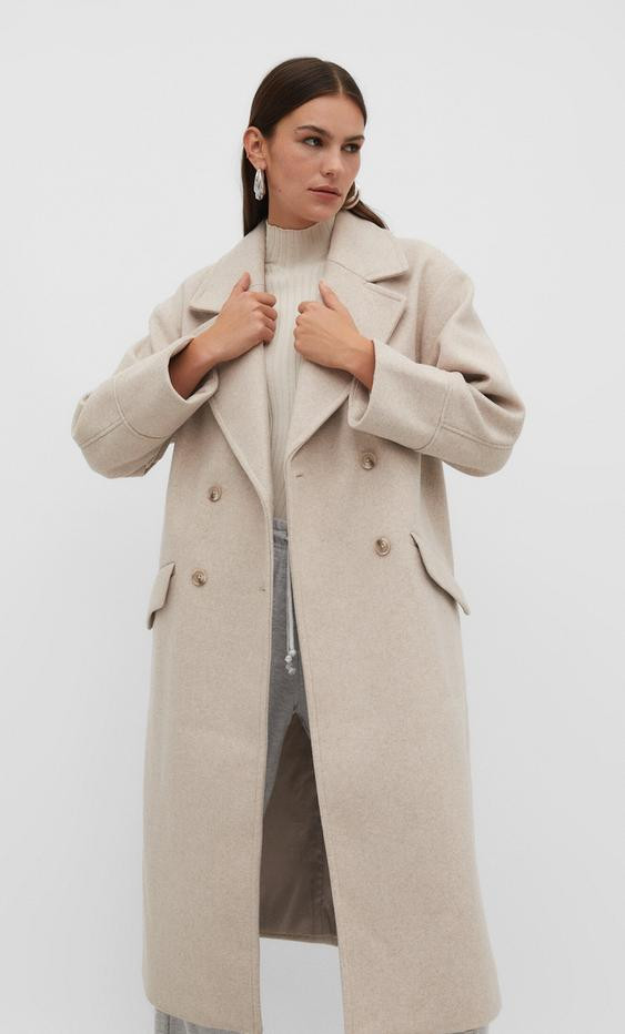 Oversize soft-touch coat | Stradivarius (UK)