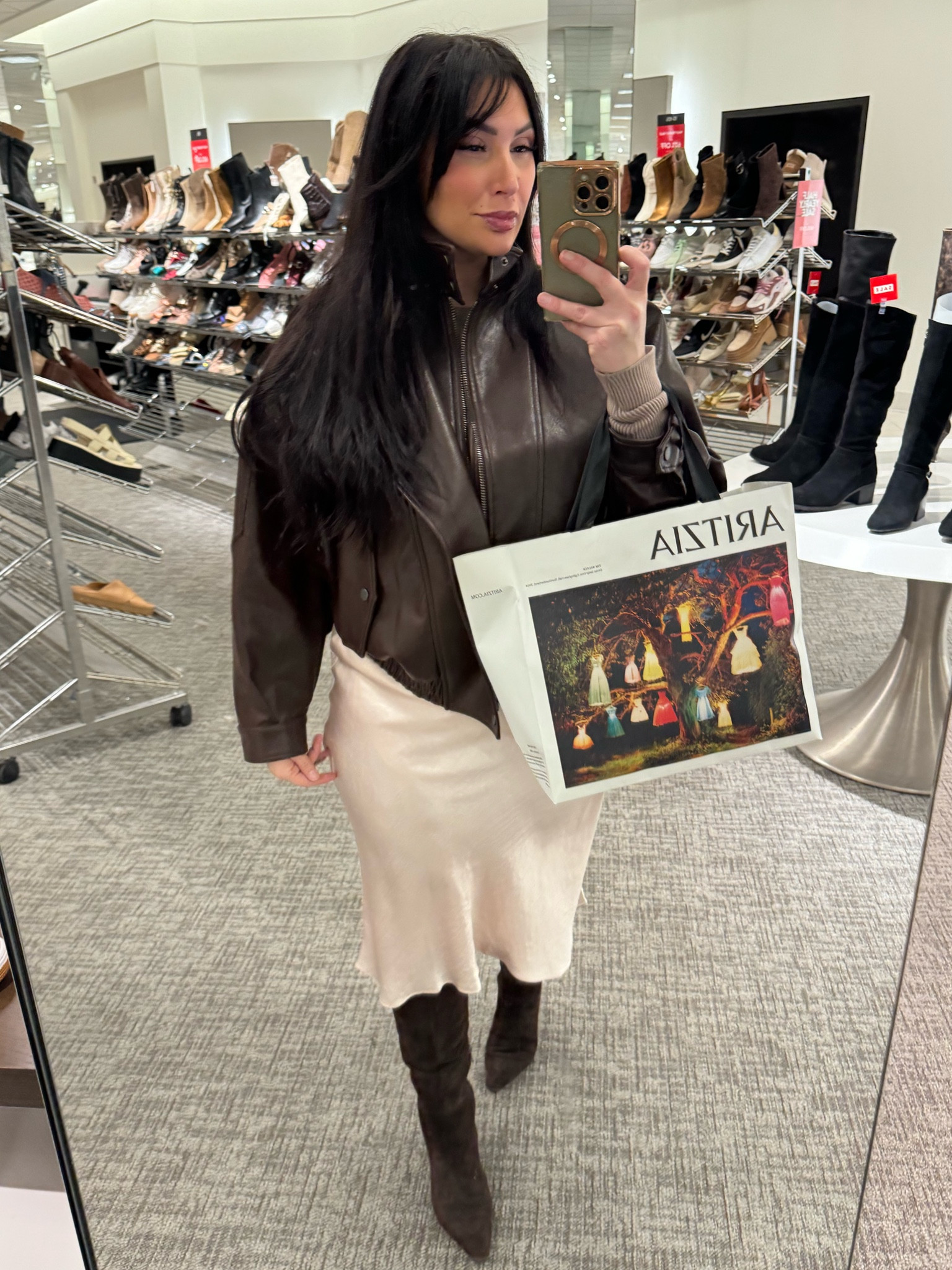 Ready for a date night out after some shopping, can never go wrong with Aritzia and Abercrombie! 

#LTKStyleTip #LTKSeasonal #LTKMidsize