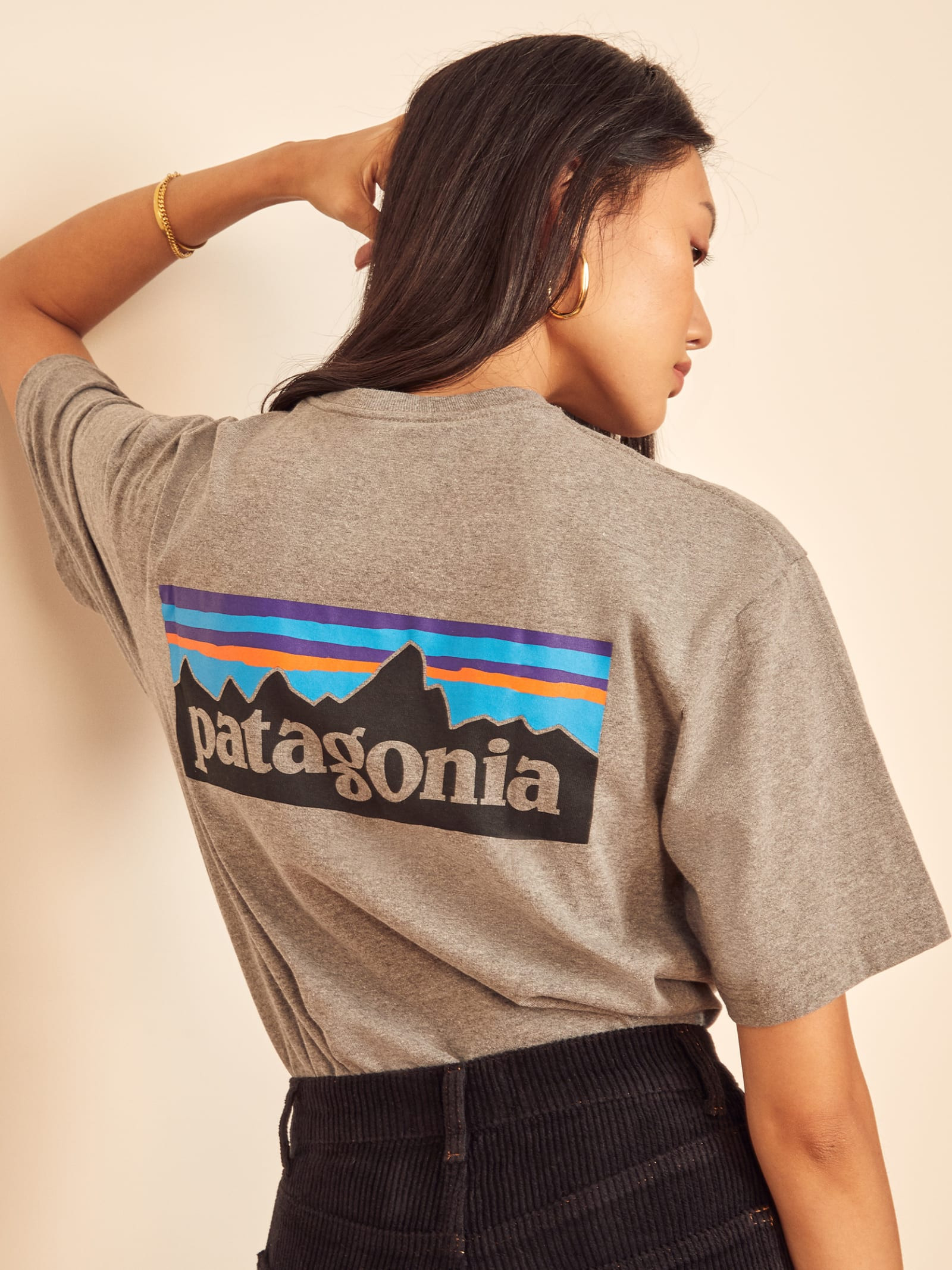 Patagonia Men's P-6 Logo Responsibili-Tee | Reformation (Global)