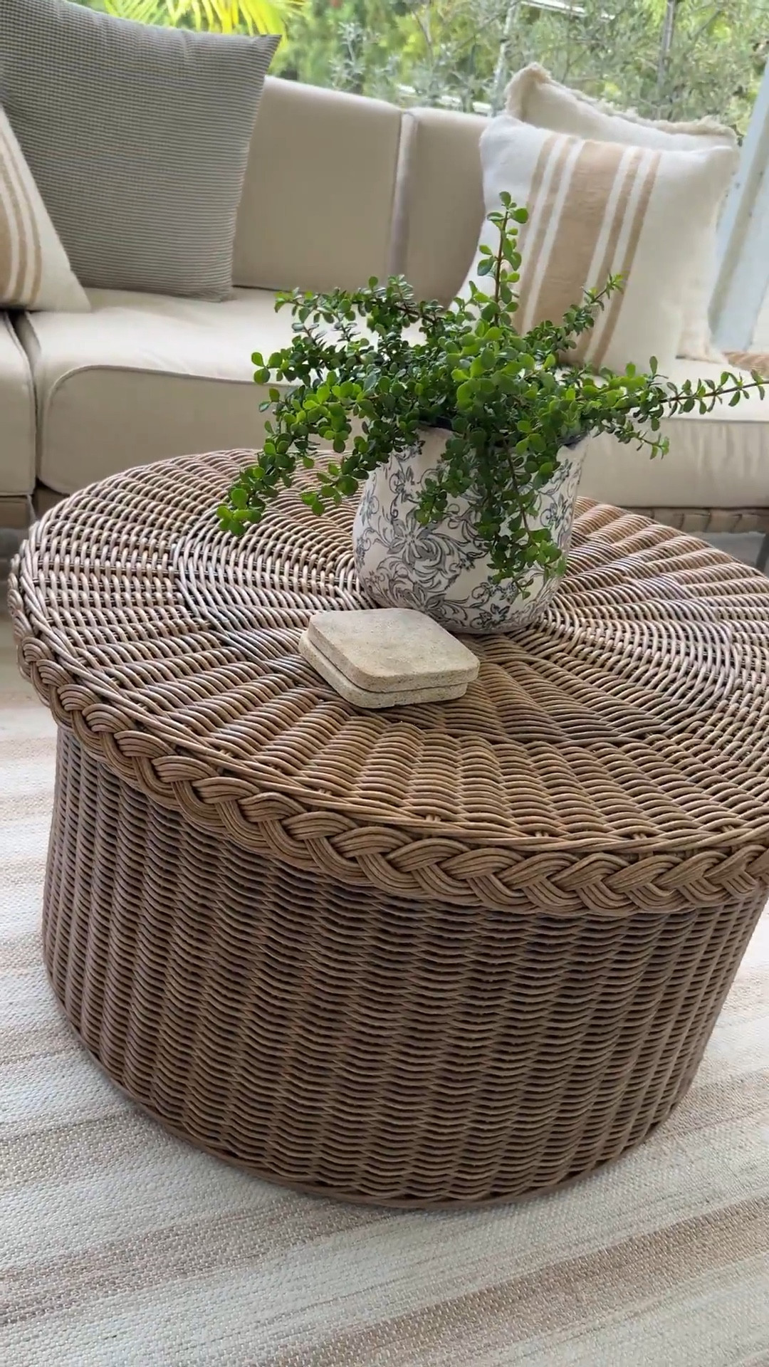 Another great outdoor find from McGee&Co! This outdoor coffee table with the braided detail on the side is perfect addition to any seating.  


Newvisionhome 
Outdoor entertaining 
Outdoor furniture 

#LTKHome #LTKSummerEdit #LTKSeasonal