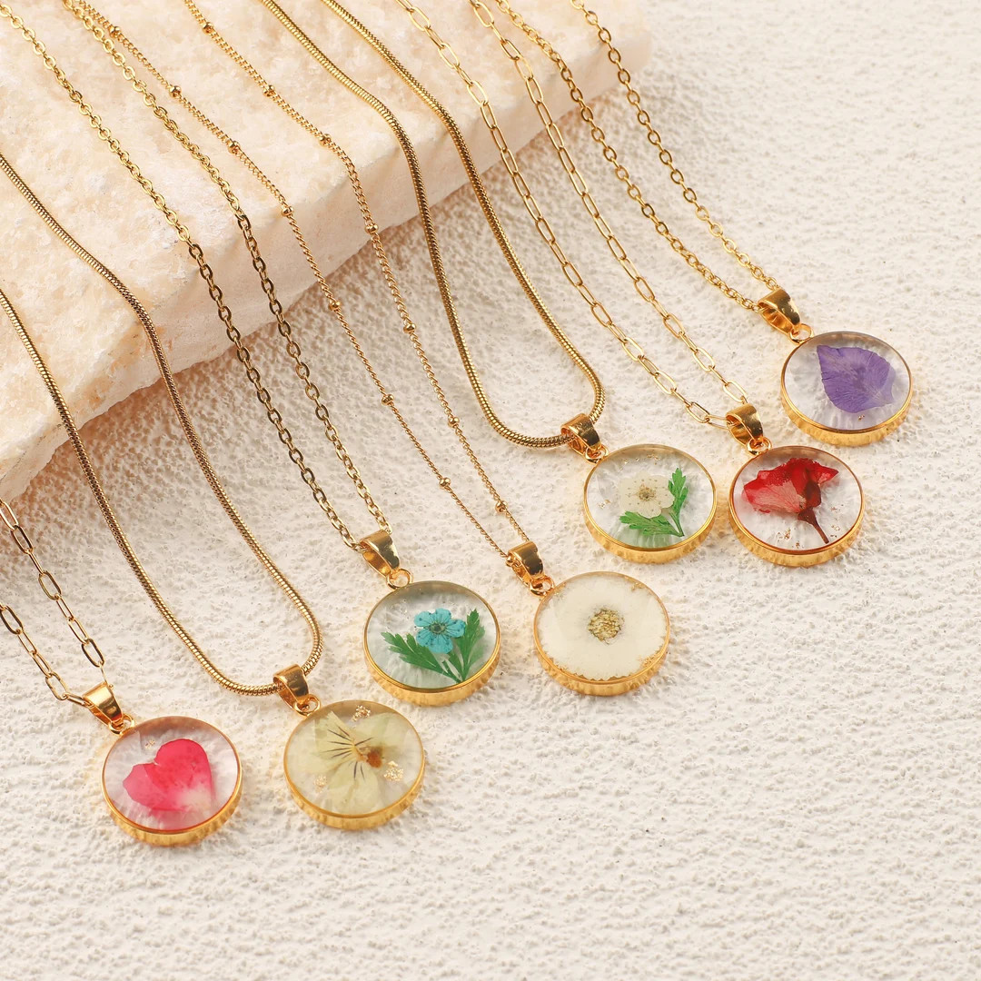 Birth Month Flower Necklace for Women, Personalized Birth Flower Necklace, Pressed Floral Necklac... | Etsy (US)