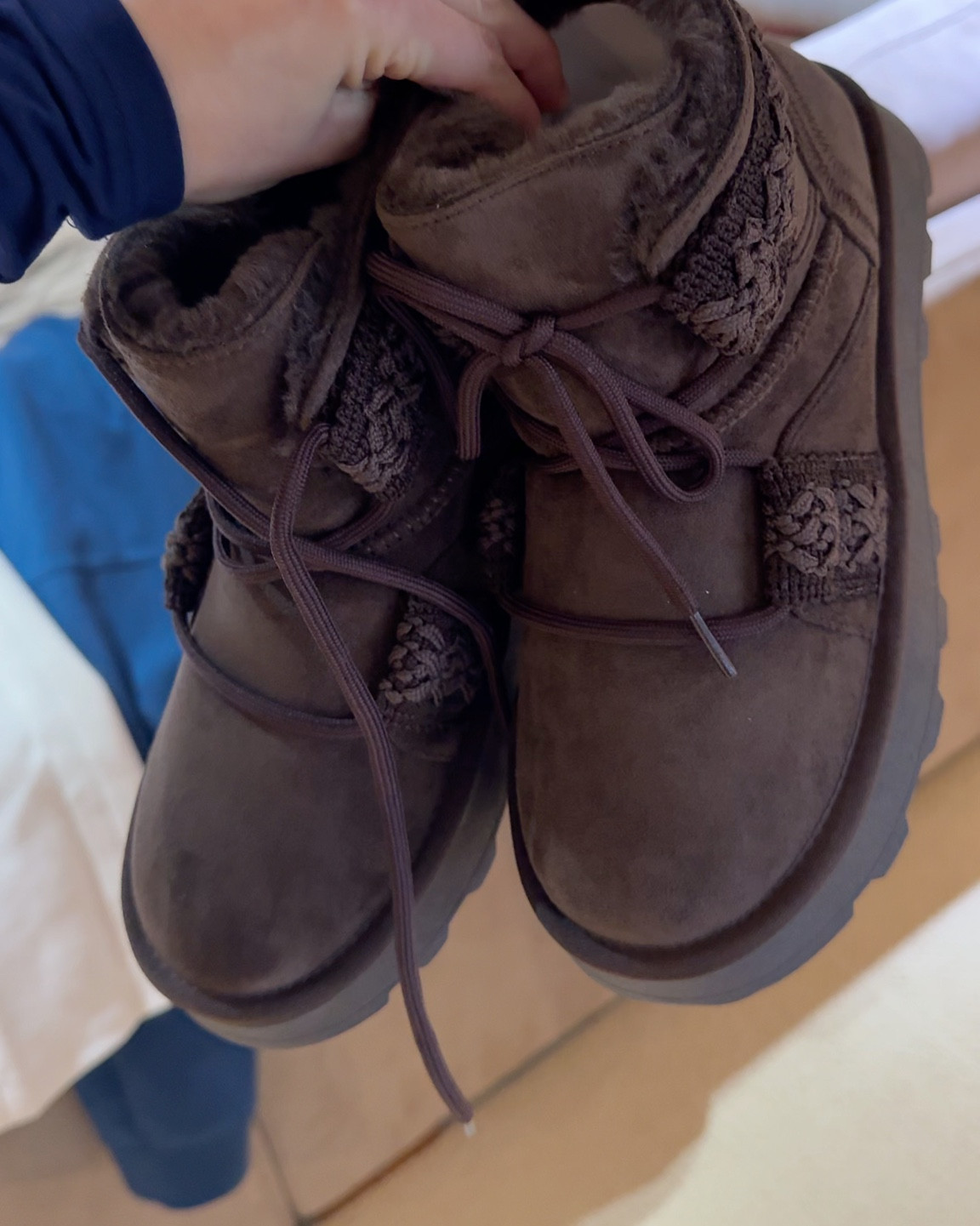 So comfy 🧸🤍⭐️✨

#LTKSeasonal #LTKStyleTip #LTKGiftGuide