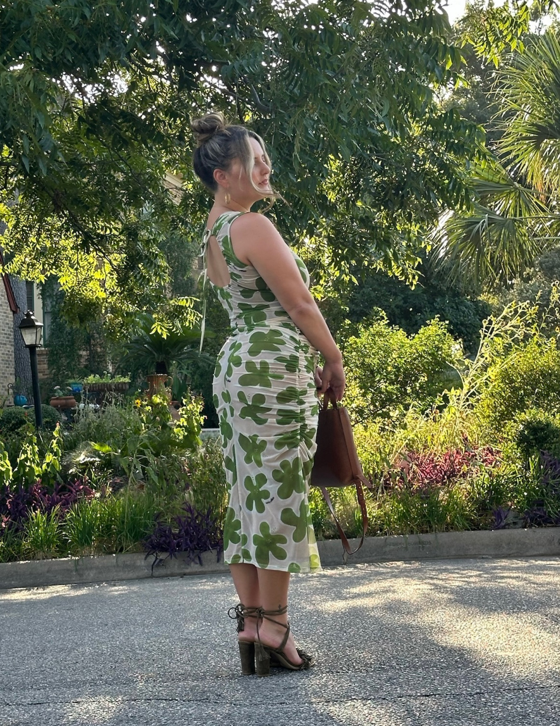 This honestly was so fun to wear and so comfortable 💚🌿

#LTKStyleTip #LTKSeasonal #LTKMidsize