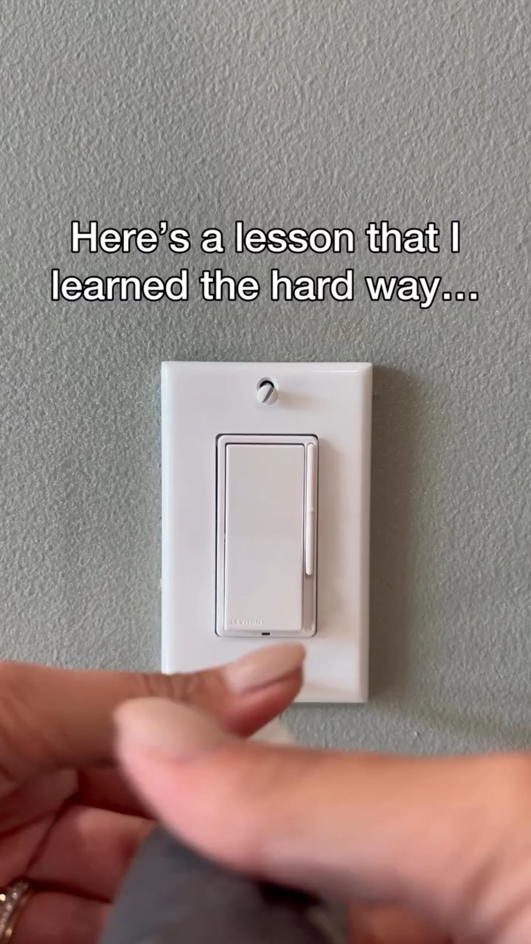 Tip Tuesday ✨use this hack the next time you paint a room in your house - you’ll never have to worry about remembering the color and sheen again! 

Follow for more DIY projects and all my tips & tricks! 

#tiptuesday #diy #painthack #housetips #itshoneydone