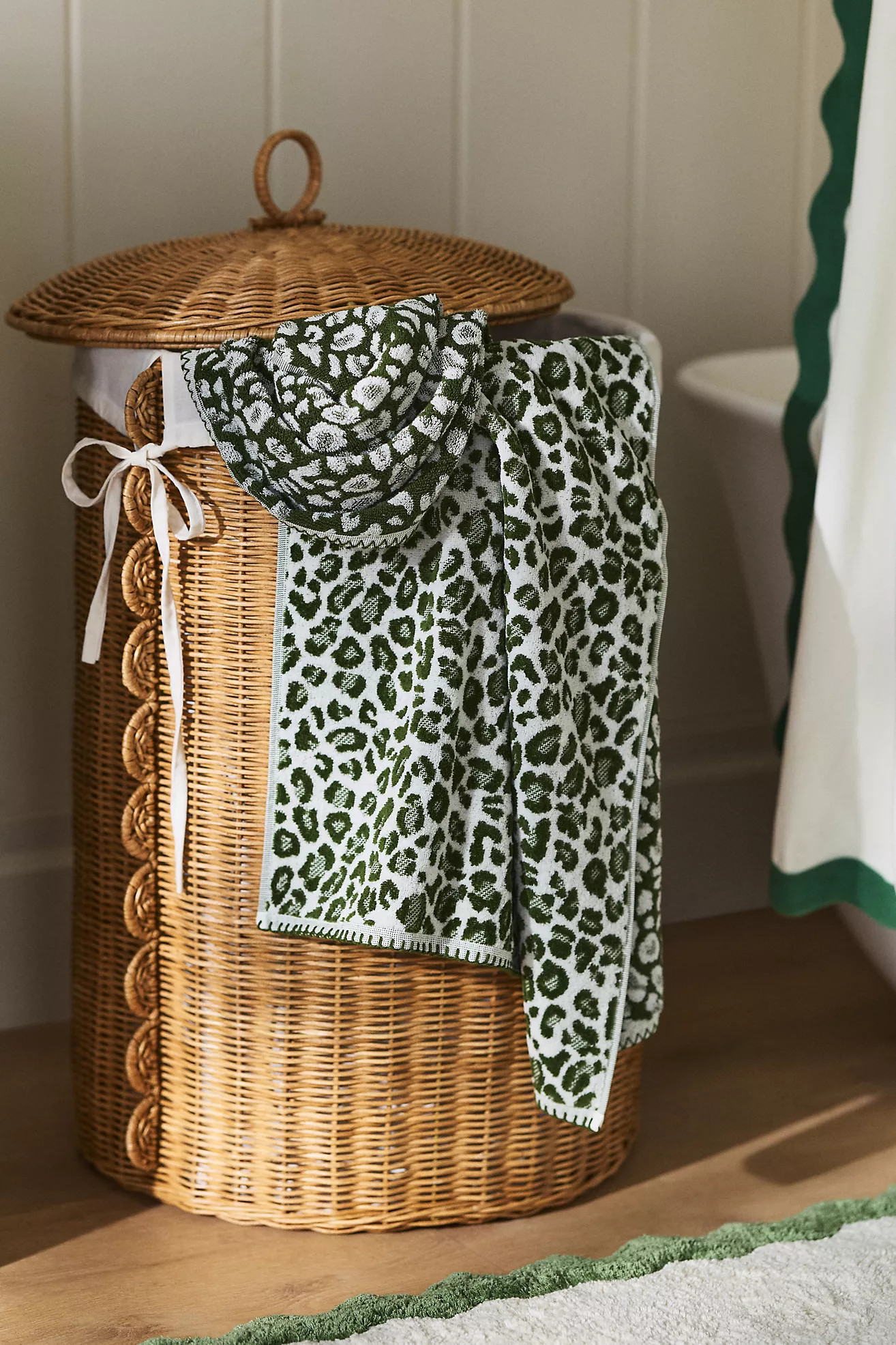 Lola Leopard Bath Towel Collection | Anthropologie (US)