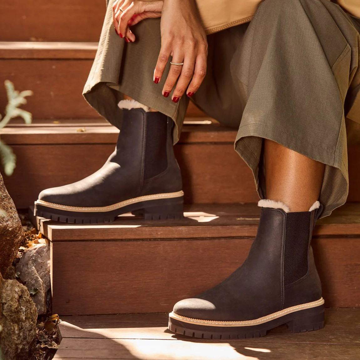 Bennet Black Faux Fur Water Resistant Leather Boot | Toms EMEA