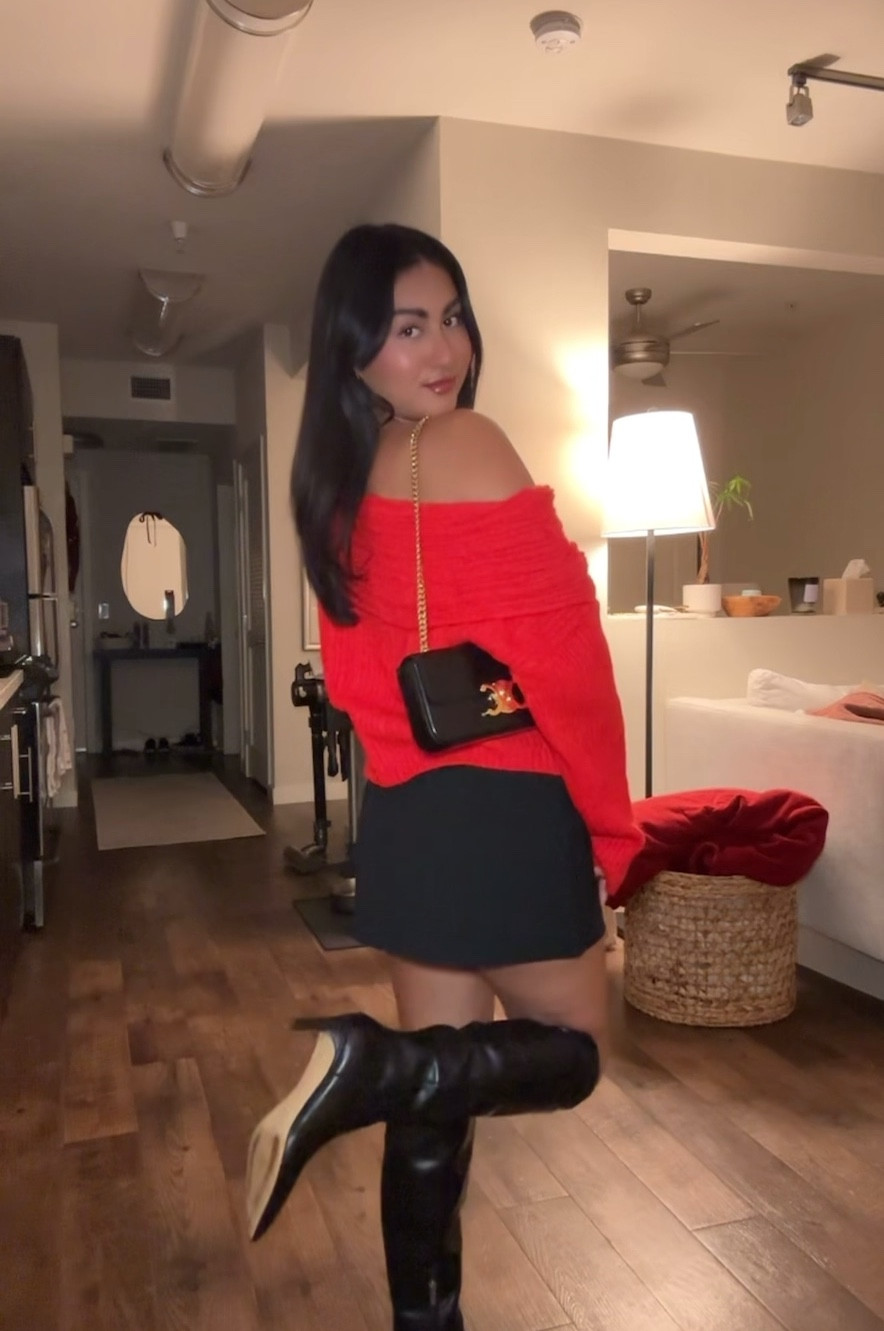 Festive dinner outfit 

#LTKSeasonal #LTKFindsUnder100 #LTKStyleTip