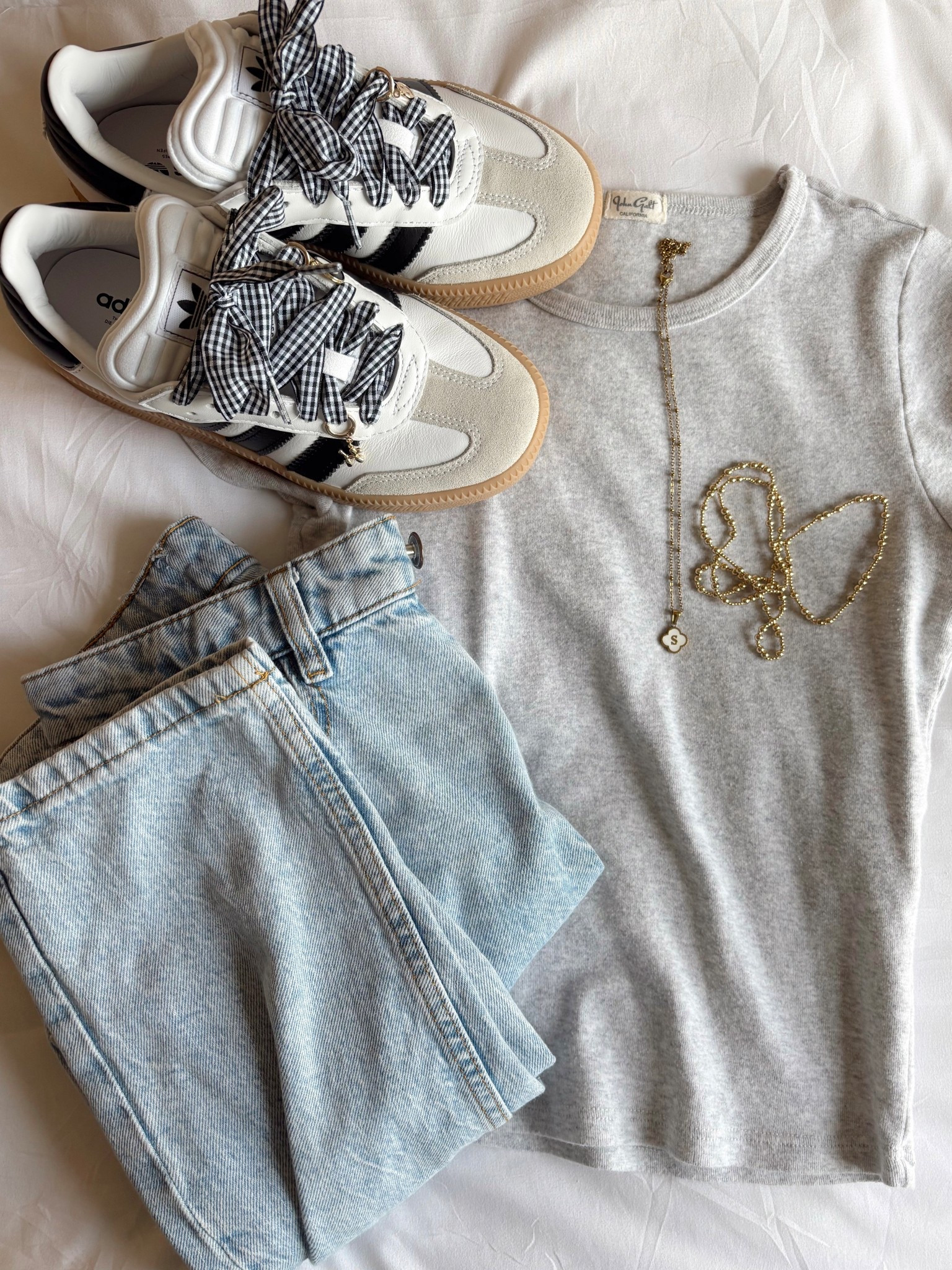 Top is Brandy Melville!

#LTKShoeCrush #LTKSeasonal #LTKStyleTip