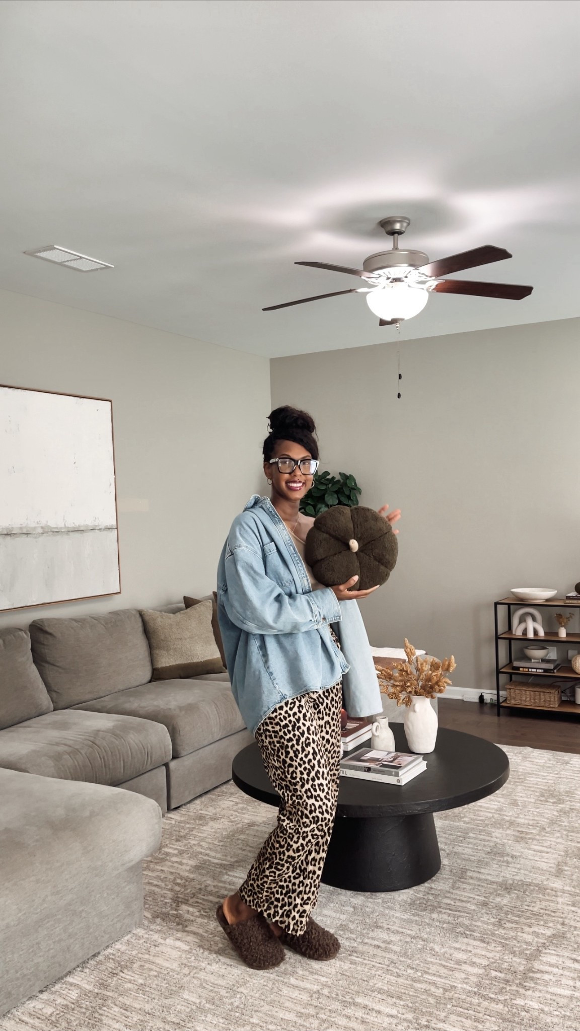 Shop my fall must-haves #homedecor #fallhomedecor #amazonfinds #fallfinds #affordablefinds #musthaves #aesthetichome #neutralaesthetic

#LTKSeasonal #LTKHome